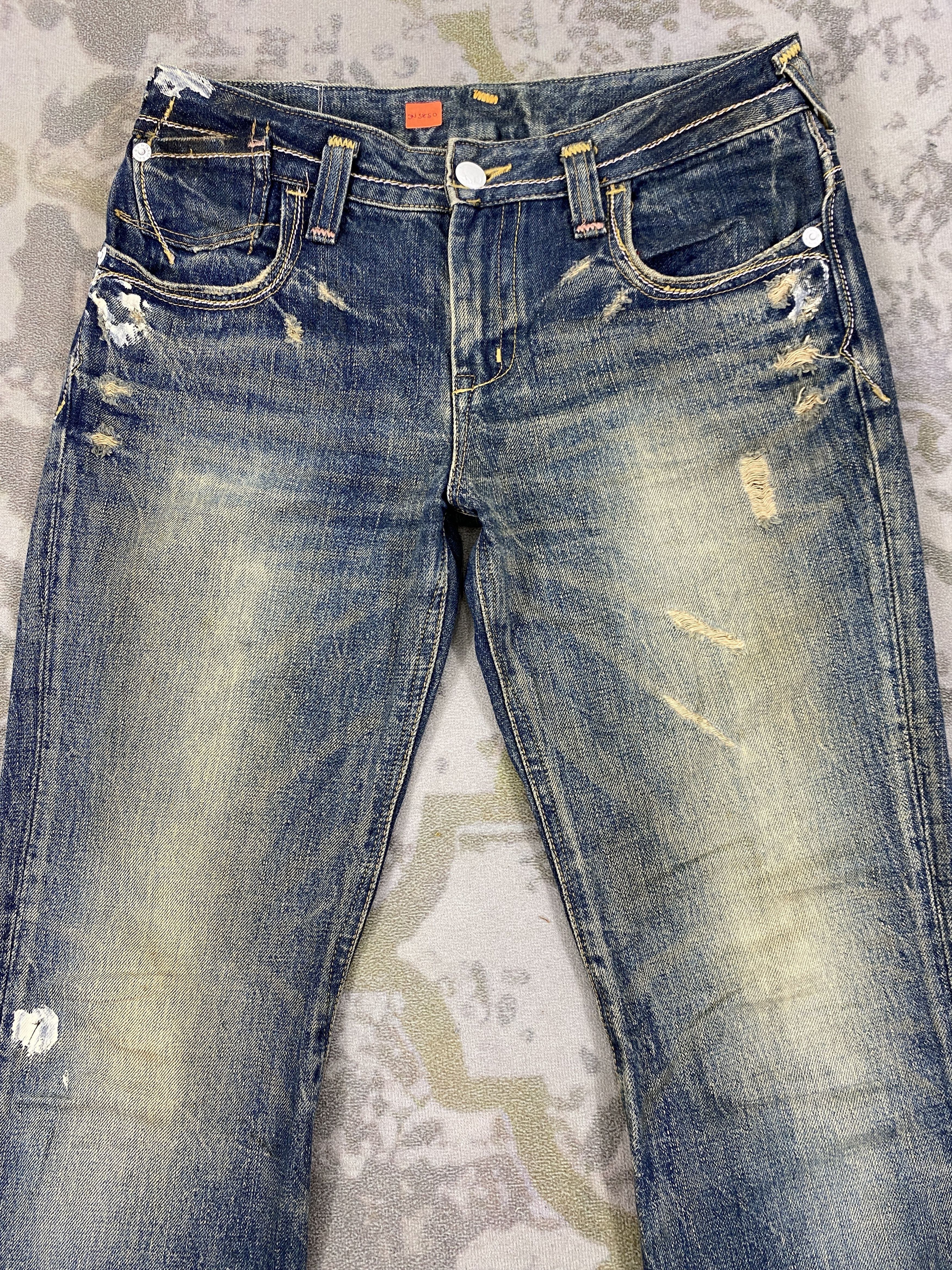 Vintage Japanese Brand Distressed Blue Jeans 32x30 Denim- JN3850 Size US 32 / EU 48 - 3 Thumbnail