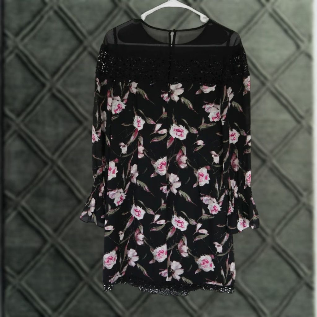 VINTAGE not applicable; use WHBM Shift Dress Womens 00 Floral Black Pink Chiffon Crochet Hem Sheer.