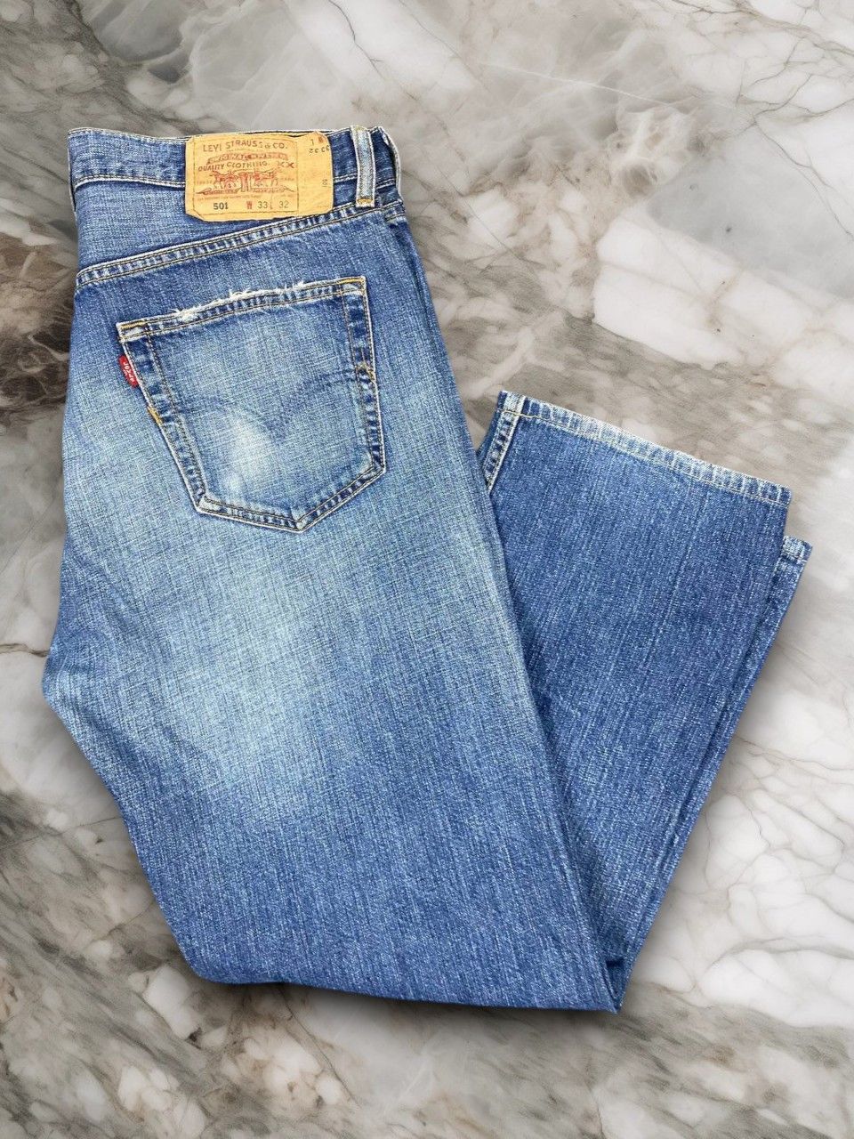 Levi's vintage levis 501 distressed denim very nice design Size US 35 - 1 Thumbnail