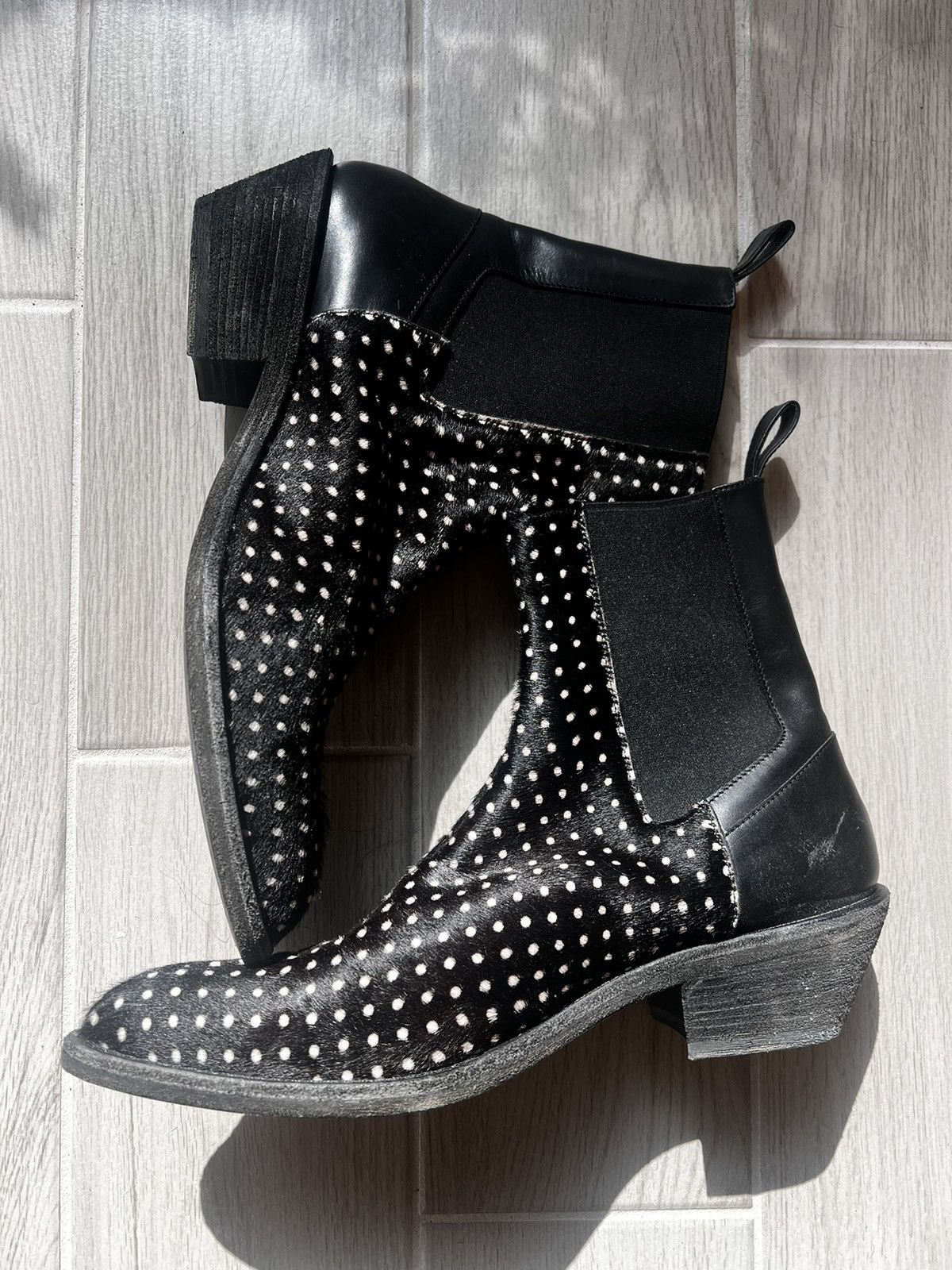 Haider Ackermann Haider Ackermann black polka dot Elasticated Chelsea boots Size US 10 / EU 43 - 3 Thumbnail