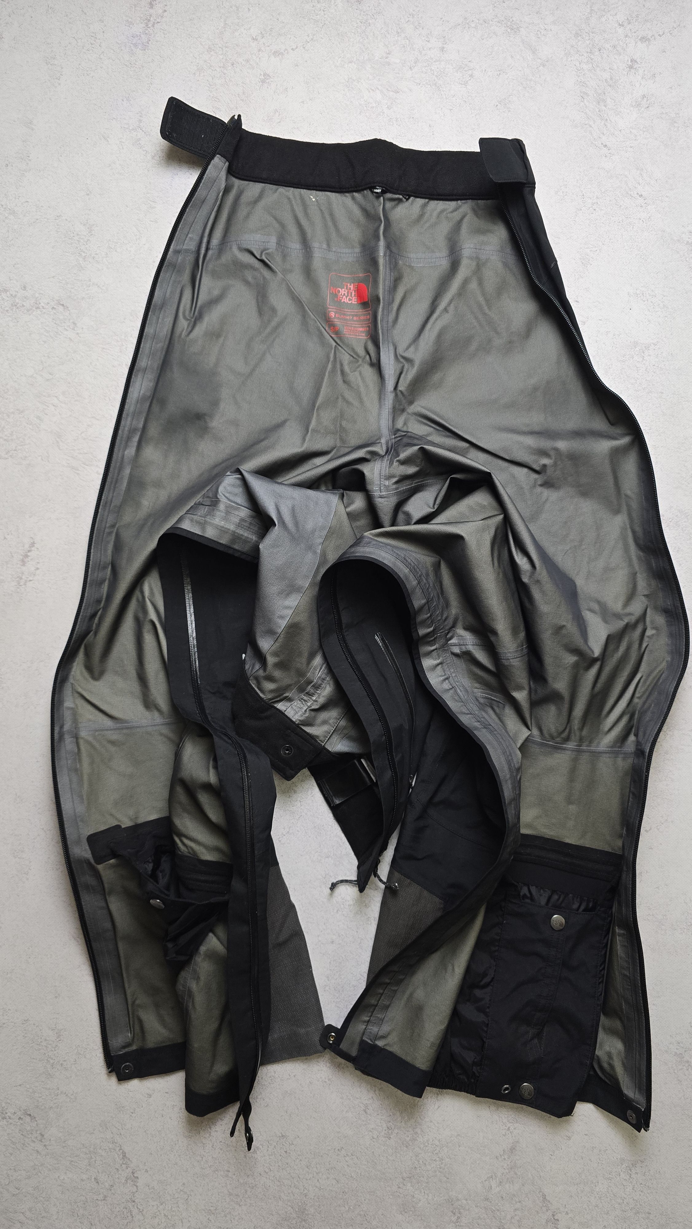 The North Face The North Face Summit Gore-Tex Pro Pants Full Zip Reinforced Size US 30 / EU 46 - 5 Thumbnail