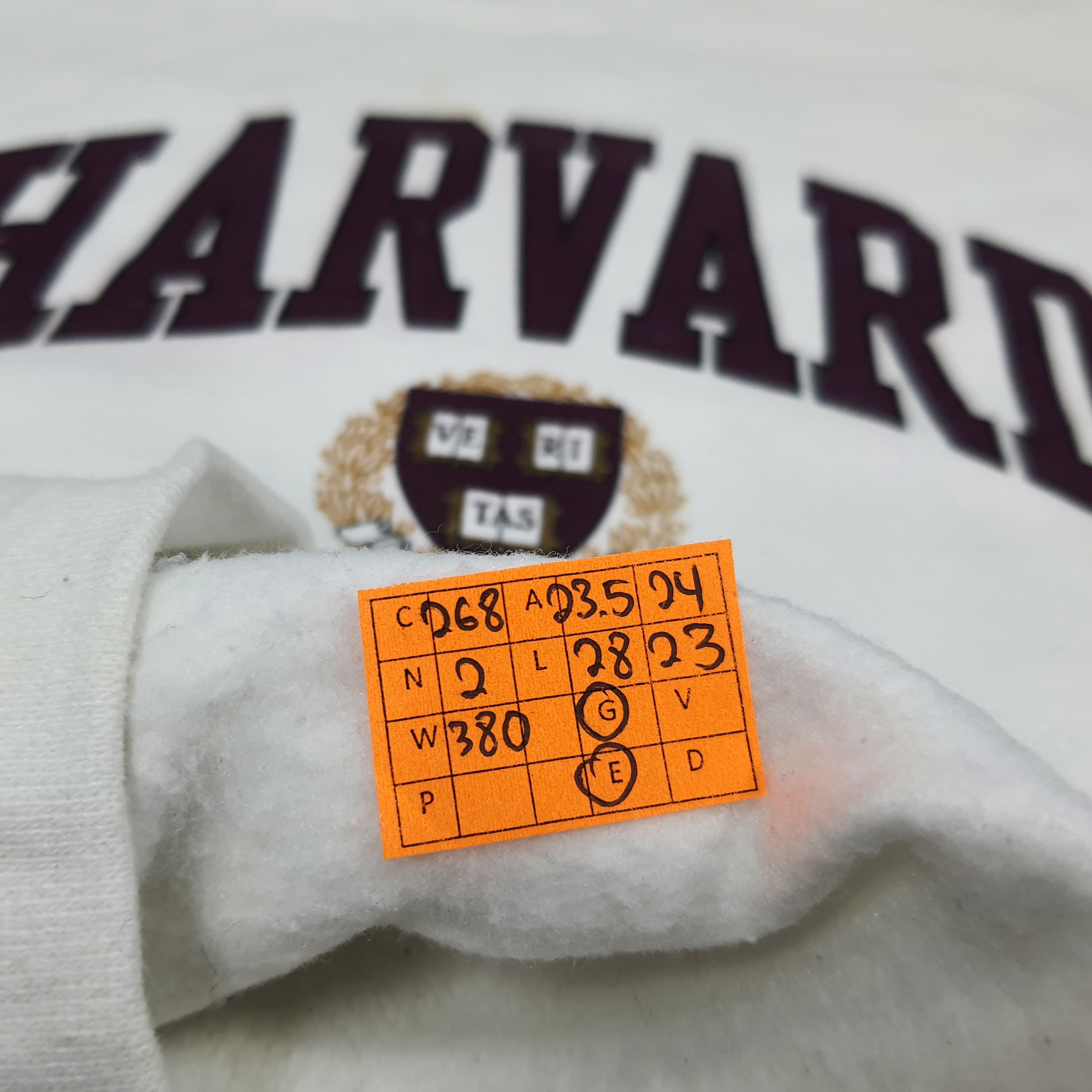 Vintage Vintage Harvard University Spell Out Sweatshirt C268N2 Size US L / EU 52-54 / 3 - 9 Thumbnail