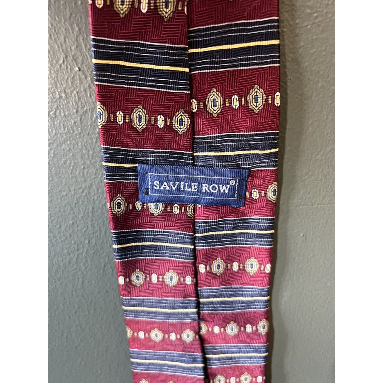 Vintage SAVILE ROW Men’s Red/Burgundy Abstract Pattern 100% Silk Neck Tie, Classic Length, Medallion Accent, Made in China, Ties Size ONE SIZE - 2 Thumbnail