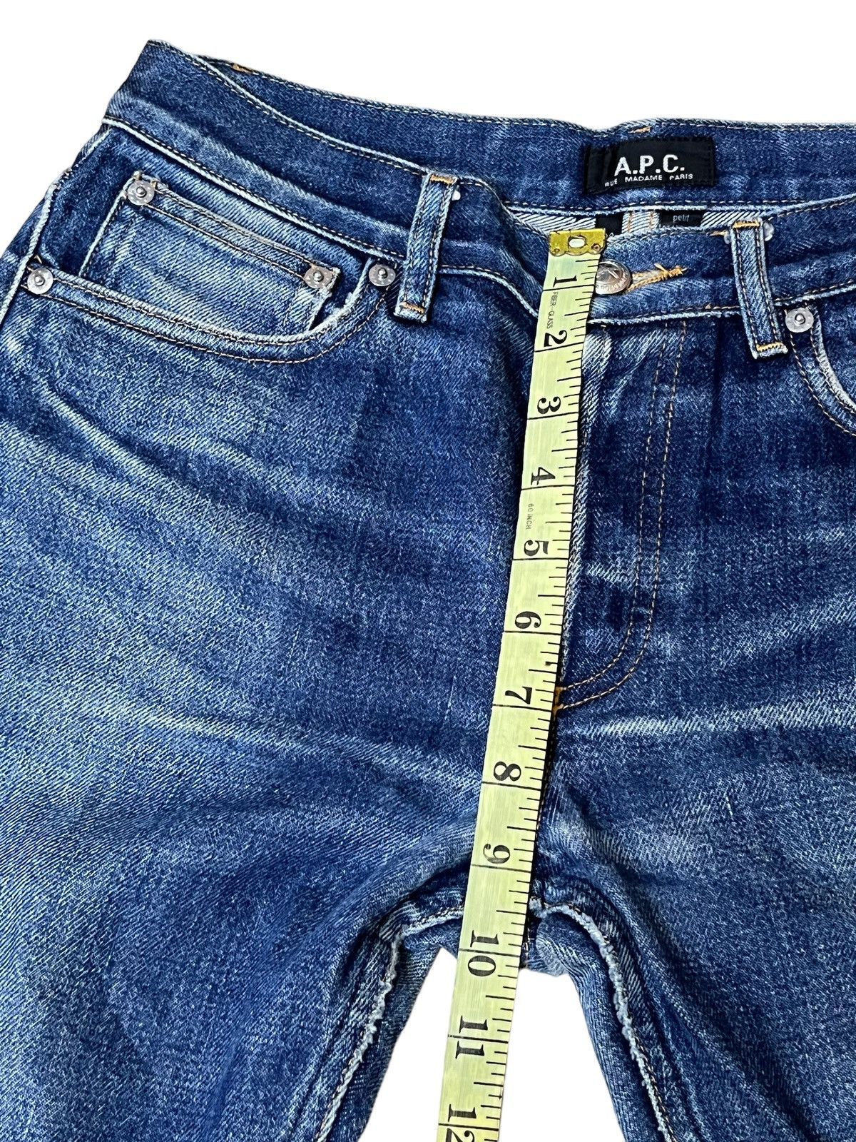 A.P.C. A.P.C RUE MADAME PARIS JEAN BUTTON REDLINE SELVEDGE JEANS Size US 30 / EU 46 - 9 Thumbnail