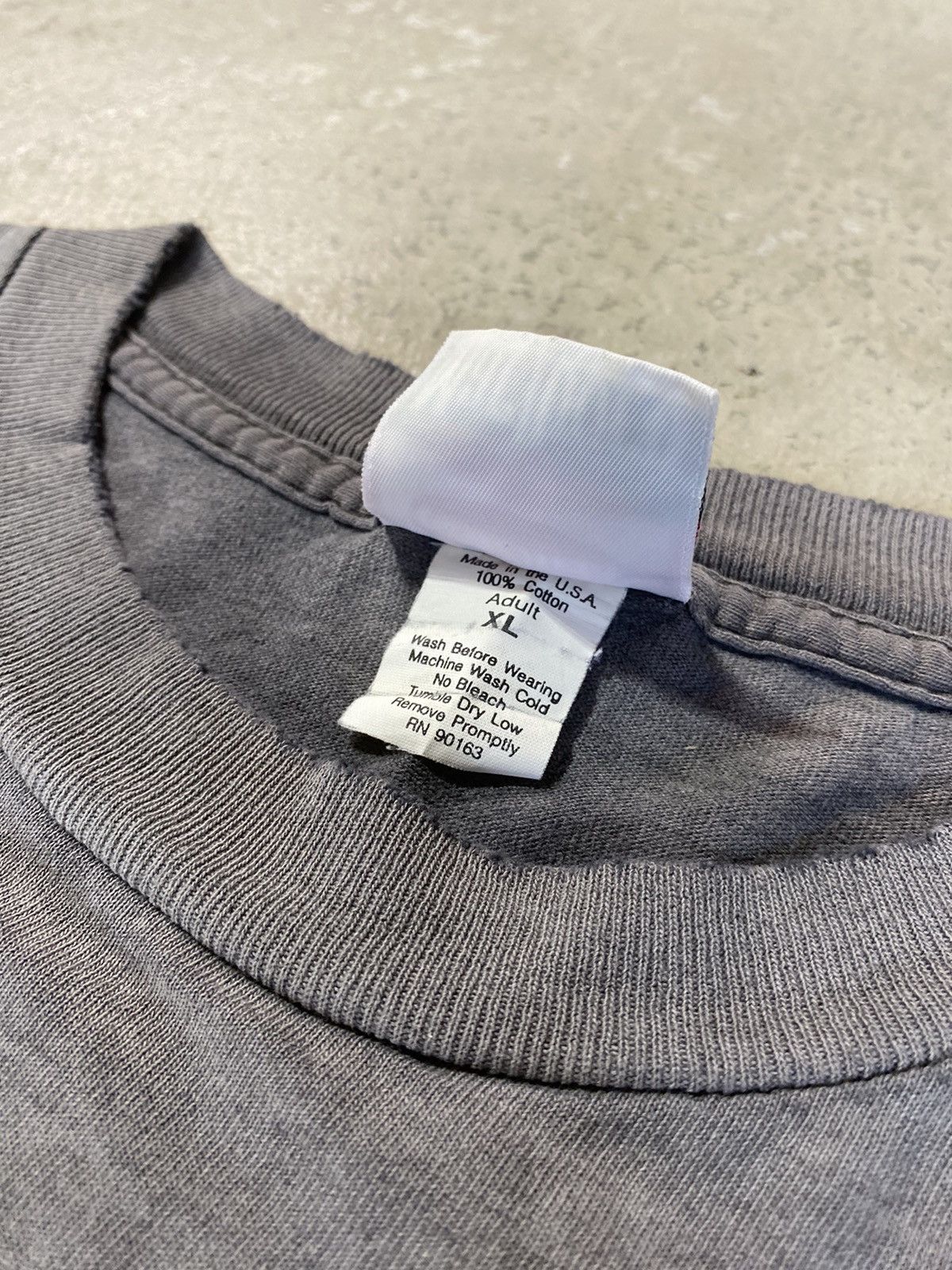 4GSELLER × Marlboro × Vintage Vintage Marlboro Unlimited Lizard Gecko Smoked Faded Shirt Size US XL / EU 56 / 4 - 7 Thumbnail