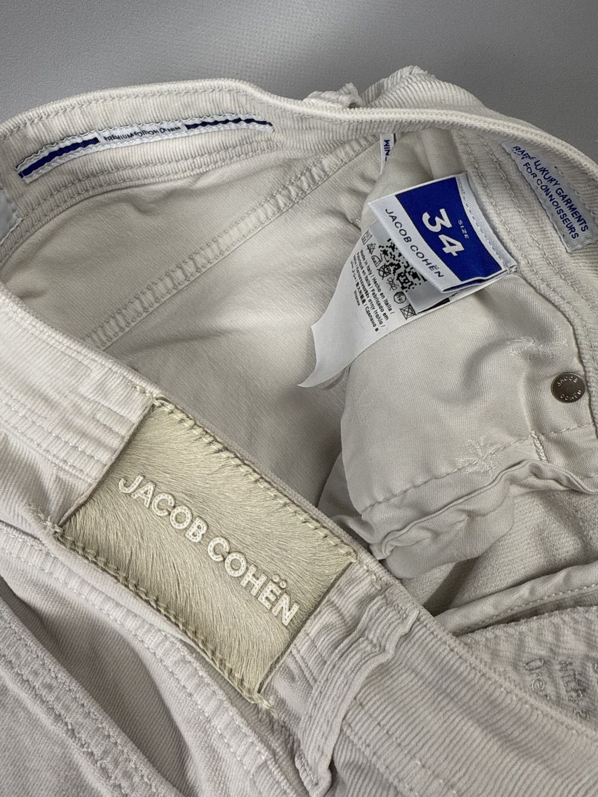 Jacob Cohen Jacob cohën curdoroy pants white baggy fit size w34 Size US 34 / EU 50 - 10 Thumbnail