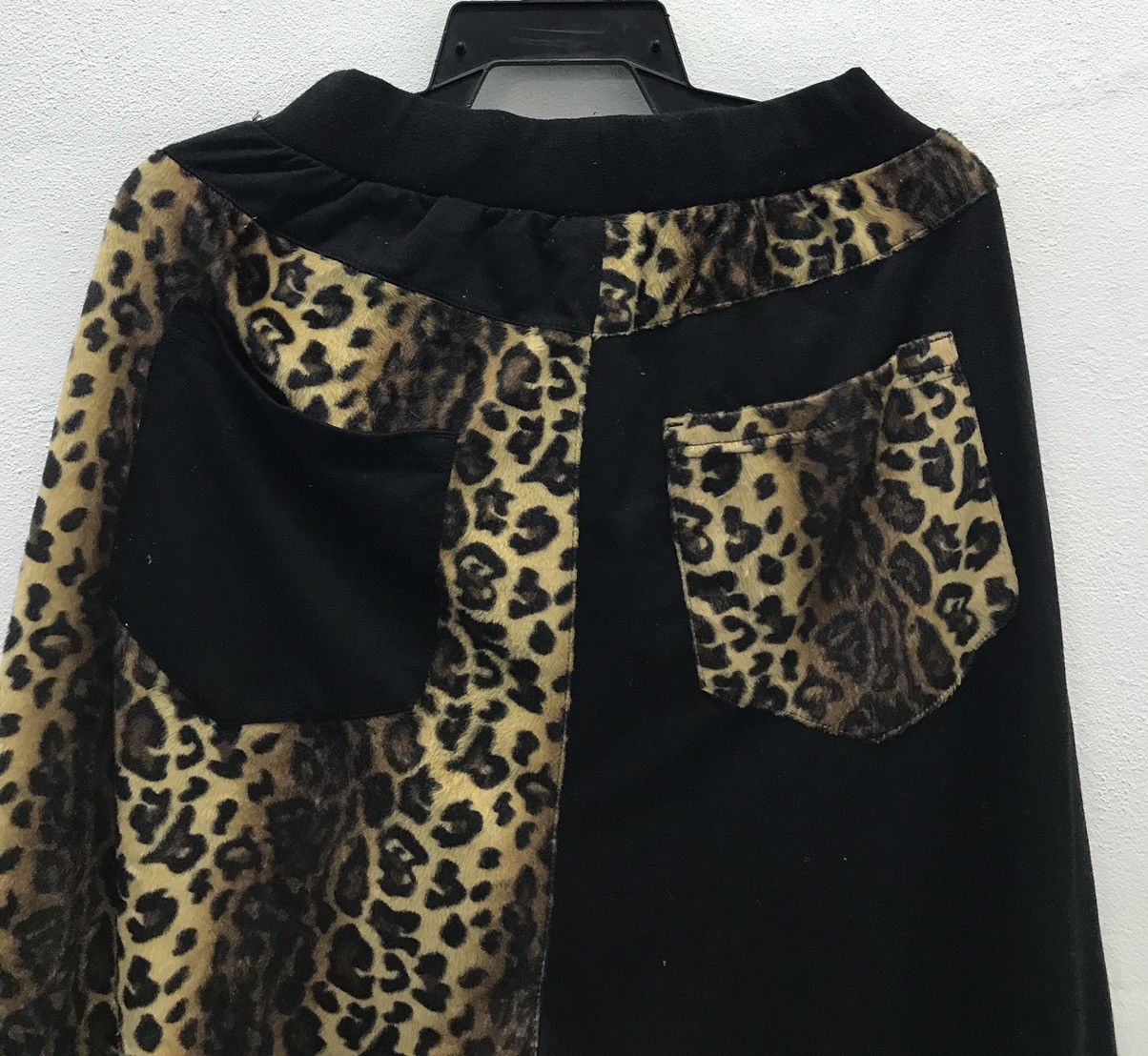 Japanese Brand × Vintage Vintage Leorpard Pattern Pants Size US 27 - 4 Thumbnail