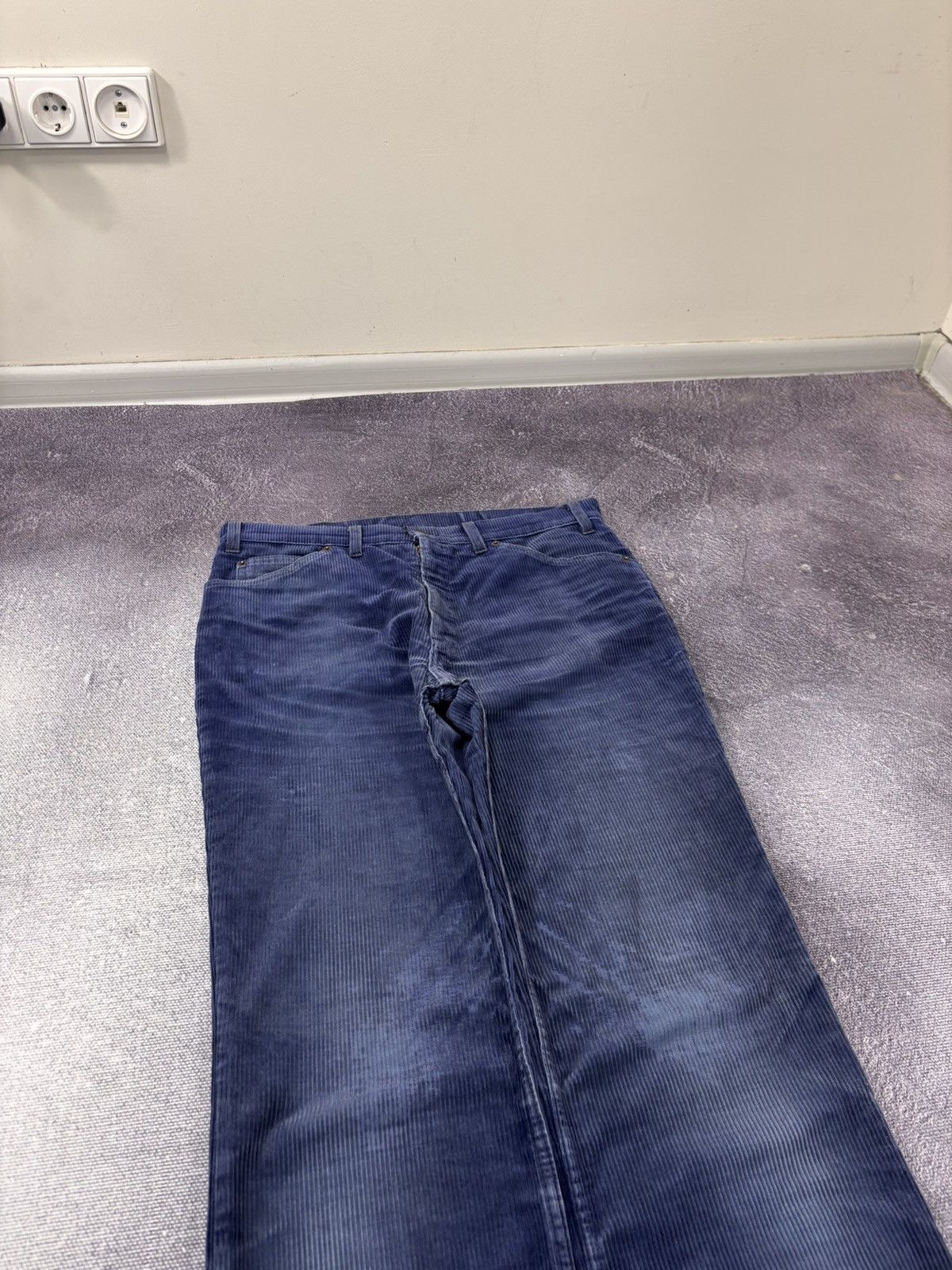 Levi's Vintage 1970s Levi’s 527 Navy Blue Corduroy Pants Size US 36 / EU 52 - 4 Thumbnail