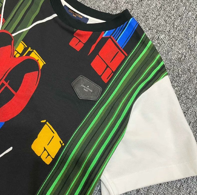 Louis Vuitton Louis Vuitton Cotton summer T-shirt Size US S / EU 44-46 / 1 - 4 Thumbnail