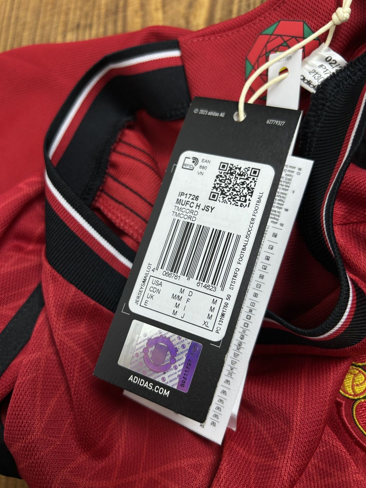 Adidas BNWT Adidas Manchester United 2023/24 Home Soccer Jersey M Size US M / EU 48-50 / 2 - 10 Thumbnail