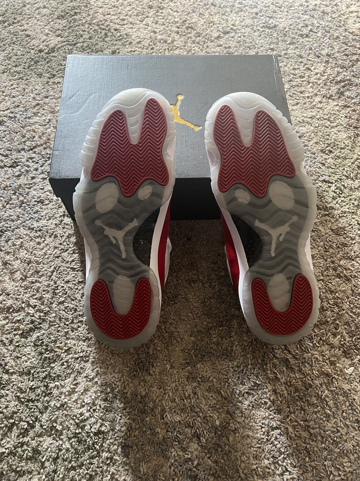 Jordan Brand × Nike Air Jordan 11 retro cherry low Size US 11 / EU 44 - 8 Thumbnail