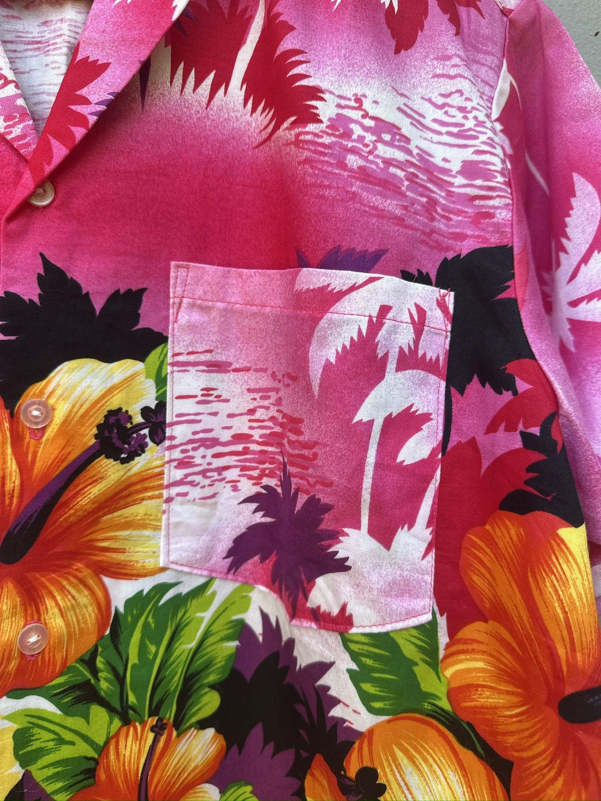 Japanese Brand Japanese Brand Hawaii Colourfull Flowers Size US L / EU 52-54 / 3 - 4 Thumbnail