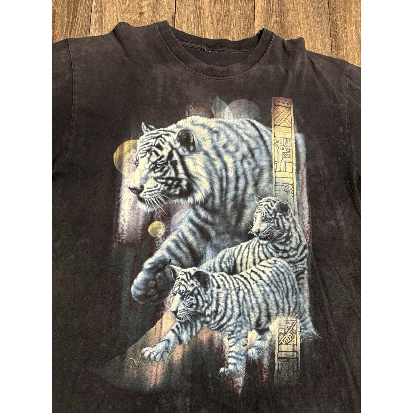 Vintage VINTAGE 90s White Tiger Endangered Animal Nature Earth Black T-Shirt XL Men Size US XL / EU 56 / 4 - 3 Thumbnail