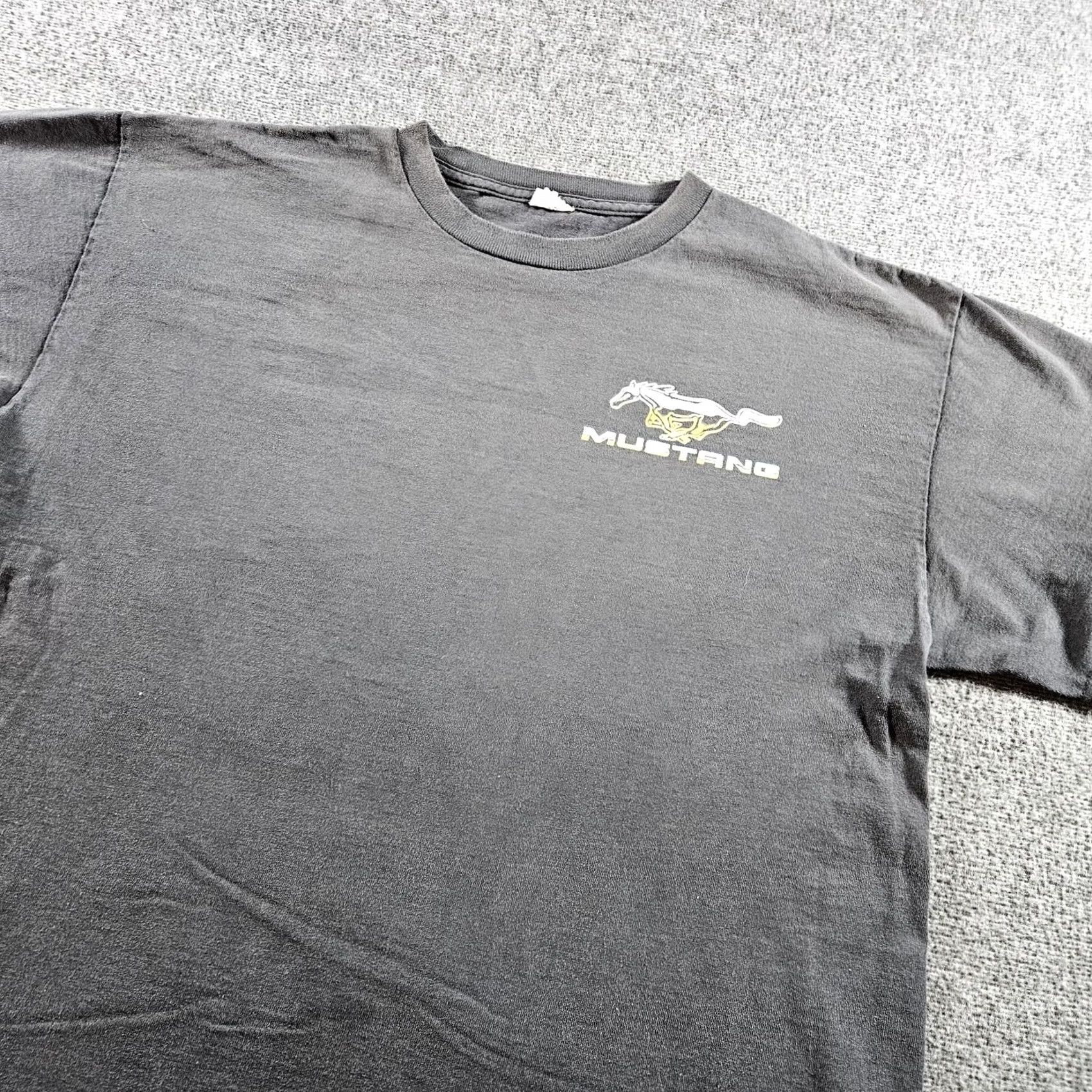 Ford Ford Mustang Shirt Mens Large Black Flames Blue Car Graphic Tee Short Sleeve Size US L / EU 52-54 / 3 - 3 Thumbnail