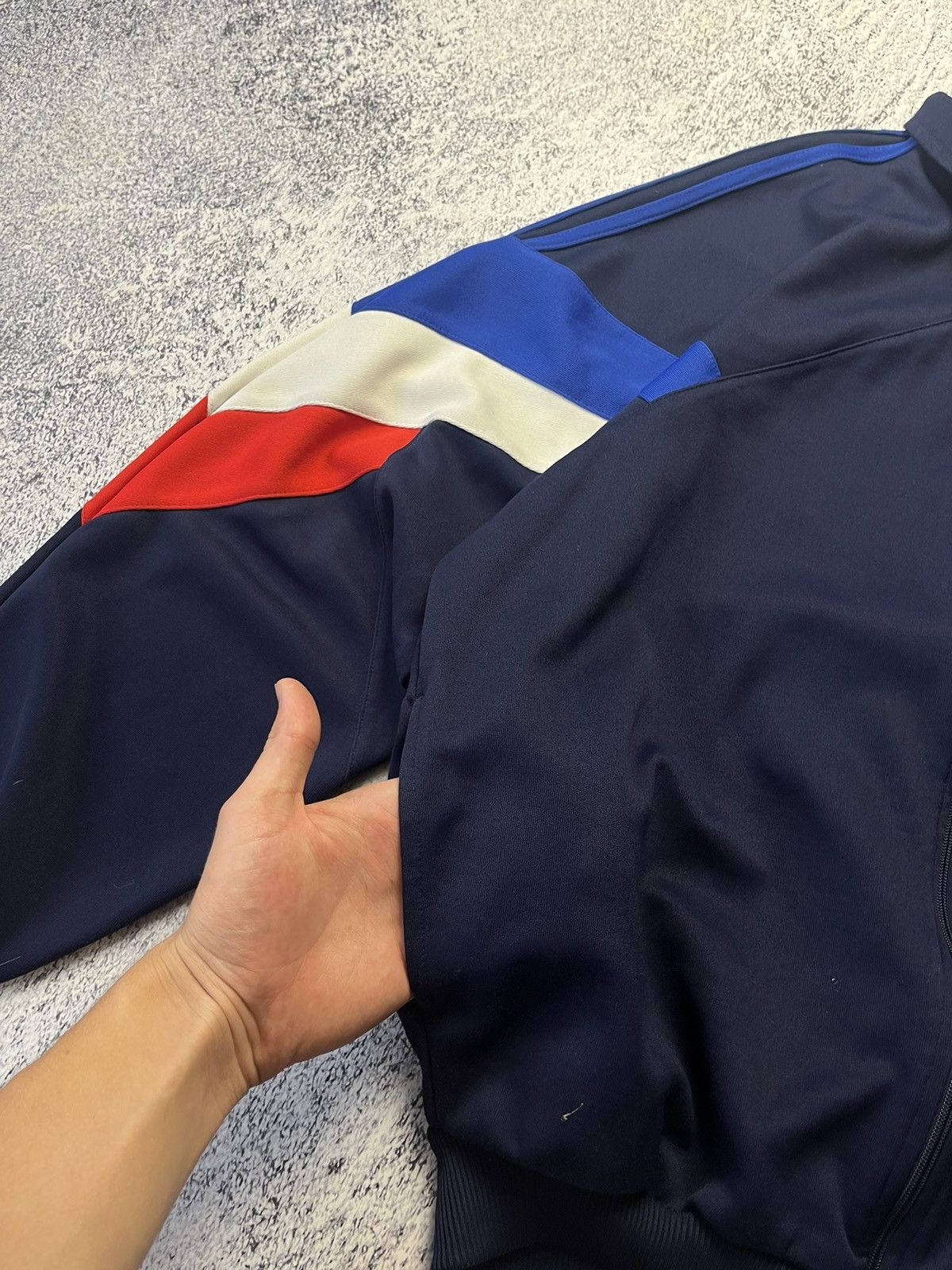 Adidas Vintage Adidas Track Jacket Made in Malaysia 90s Y2K Size US L / EU 52-54 / 3 - 11 Thumbnail