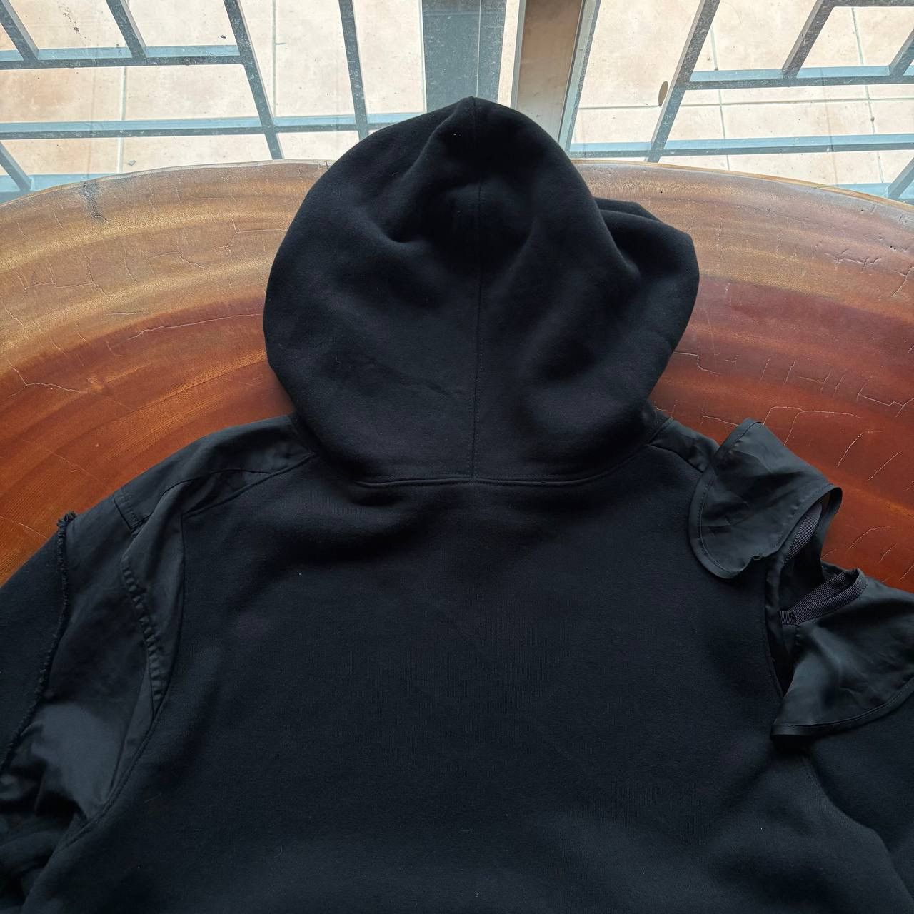 Sacai Sacai SS18 3890 Cut Out Shoulder Satin Trim Hoodie Size US S / EU 44-46 / 1 - 5 Thumbnail