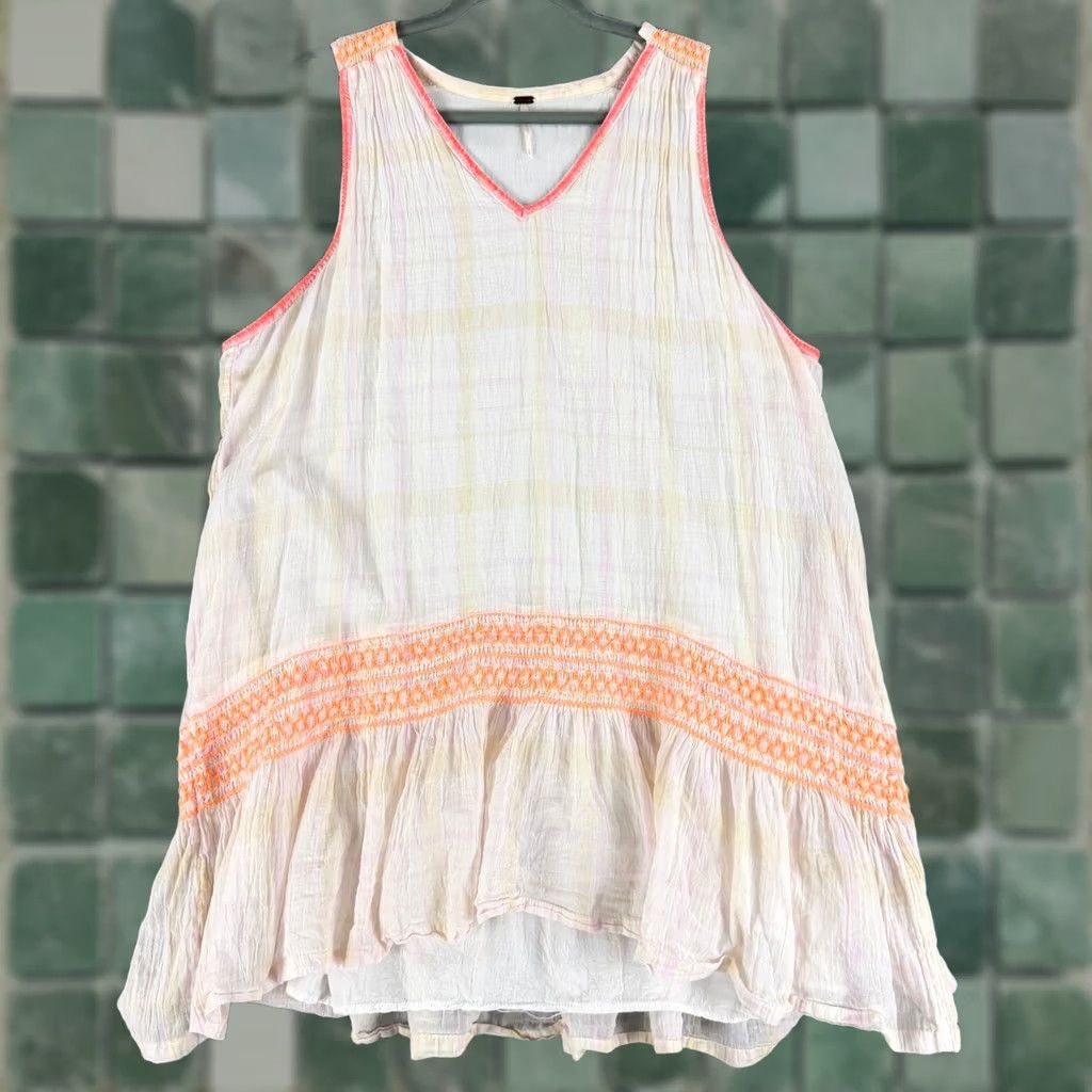 Free People Free People Tunic Top Womens S White Plaid Smocked Embroidered Ruffle Top Size S / US 4 / IT 40 - 1 Thumbnail