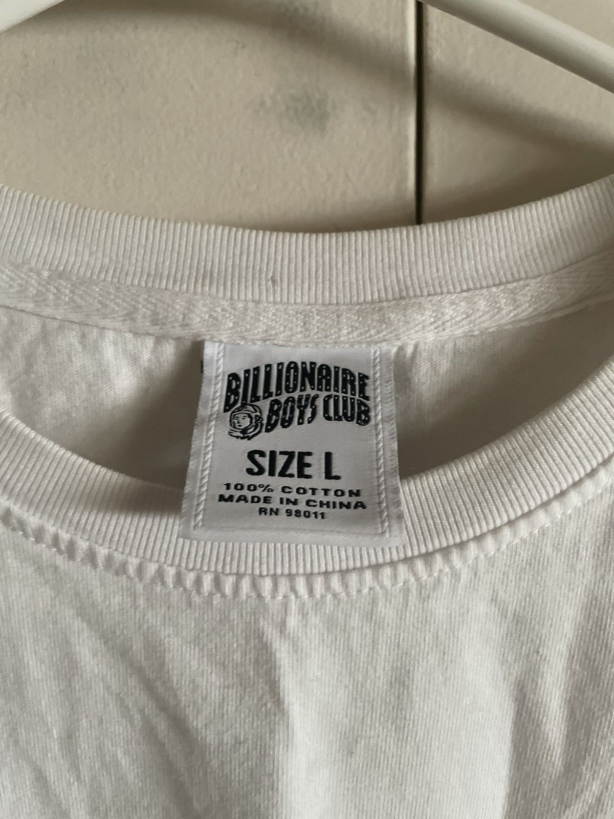 Billionaire Boys Club Billionaire Boys Club Smoking Car Logo Tee White Size US L / EU 52-54 / 3 - 4 Thumbnail