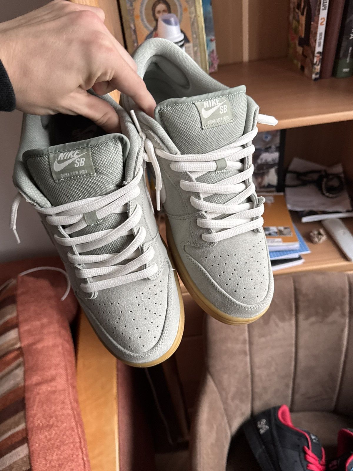 Nike Nike SB Dunk Low Island Green Gum Size US 10.5 / EU 43-44 - 4 Thumbnail