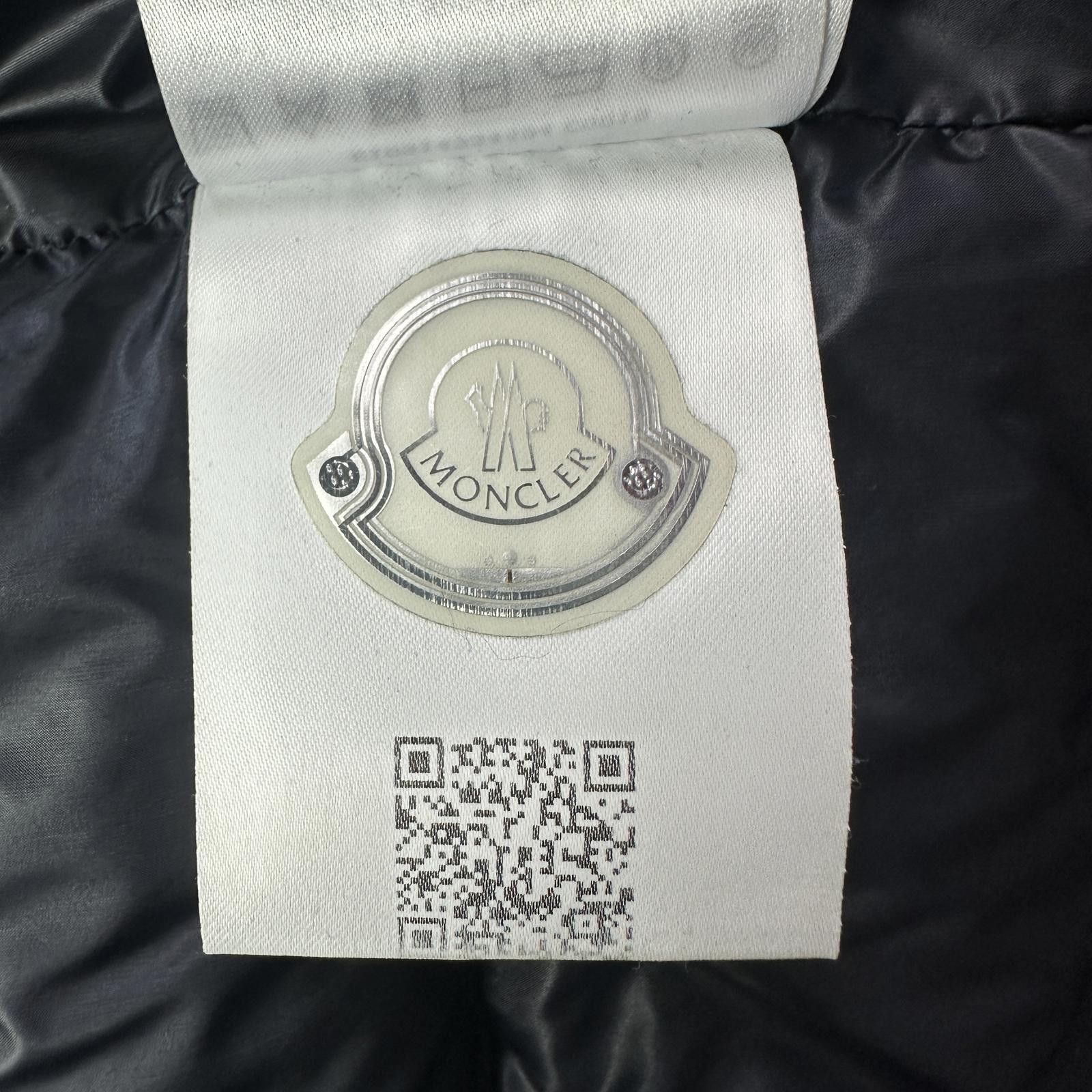 Moncler Moncler Laruns - Size 4 (L) - With Receipt Size US L / EU 52-54 / 3 - 9 Thumbnail