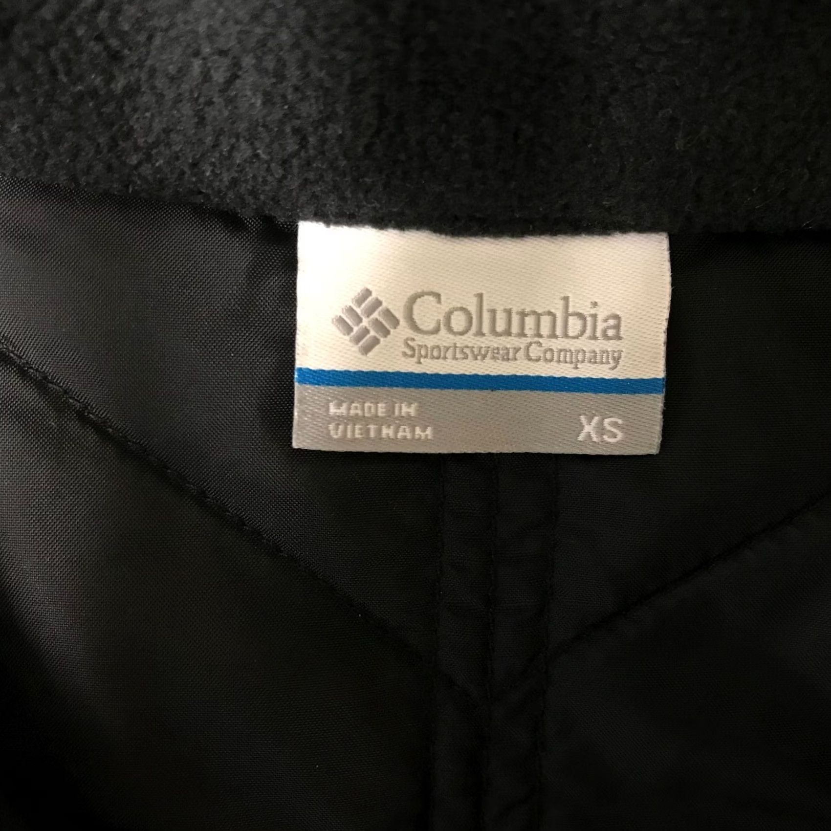 Vintage COLUMBIA WOMEN'S XS BLACK QUILTED FULL ZIP VEST Size XS / US 0-2 / IT 36-38 - 7 Thumbnail