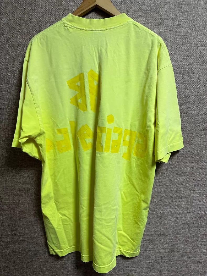 Balenciaga Balenciaga Tape Logo Short Sleeve T-Shirt Size US S / EU 44-46 / 1 - 3 Thumbnail