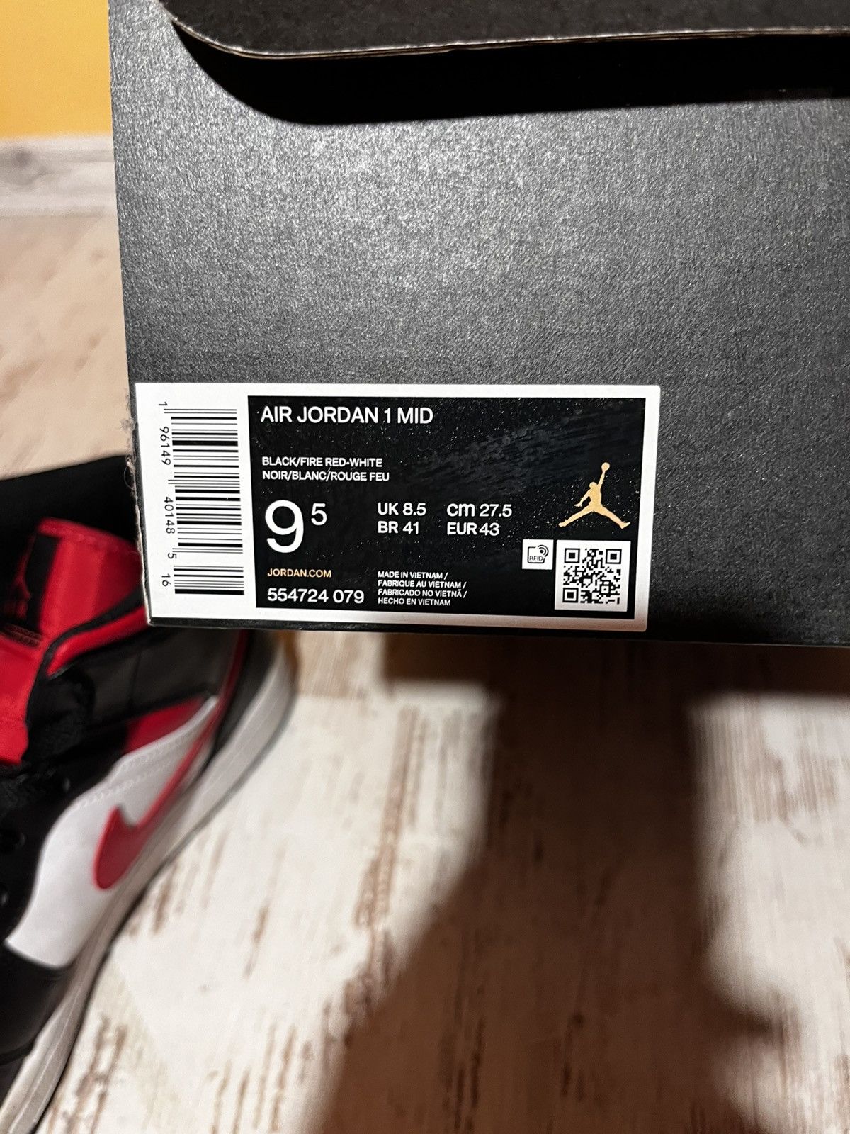 Jordan Brand Jordan 1 mid Size US 9.5 / EU 42-43 - 6 Thumbnail