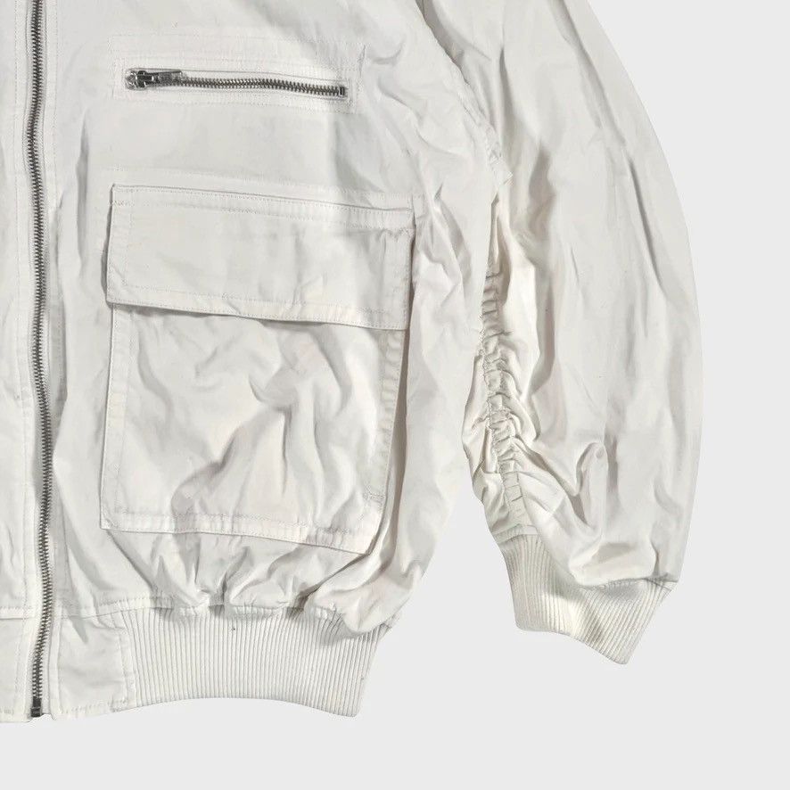 Issey Miyake Issey Miyake Tsumori Chisato vintage Carelabels White Bomber Size US L / EU 52-54 / 3 - 3 Thumbnail