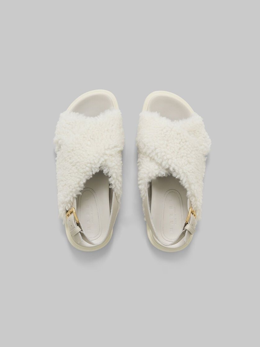 Marni o1w1db11225 Fussbett Shearling Sandals in White Size US 7 / IT 37 - 5 Thumbnail