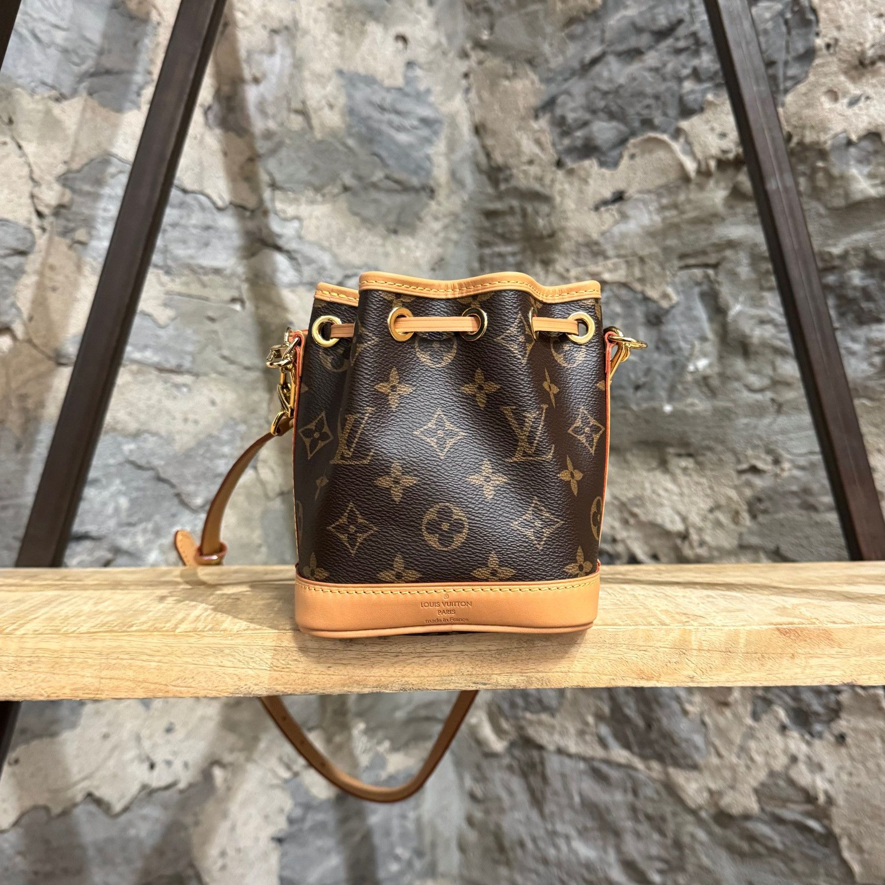 Louis Vuitton Louis Vuitton Monogram Nano Noe Crossbody Bucket Bag Size ONE SIZE - 5 Thumbnail