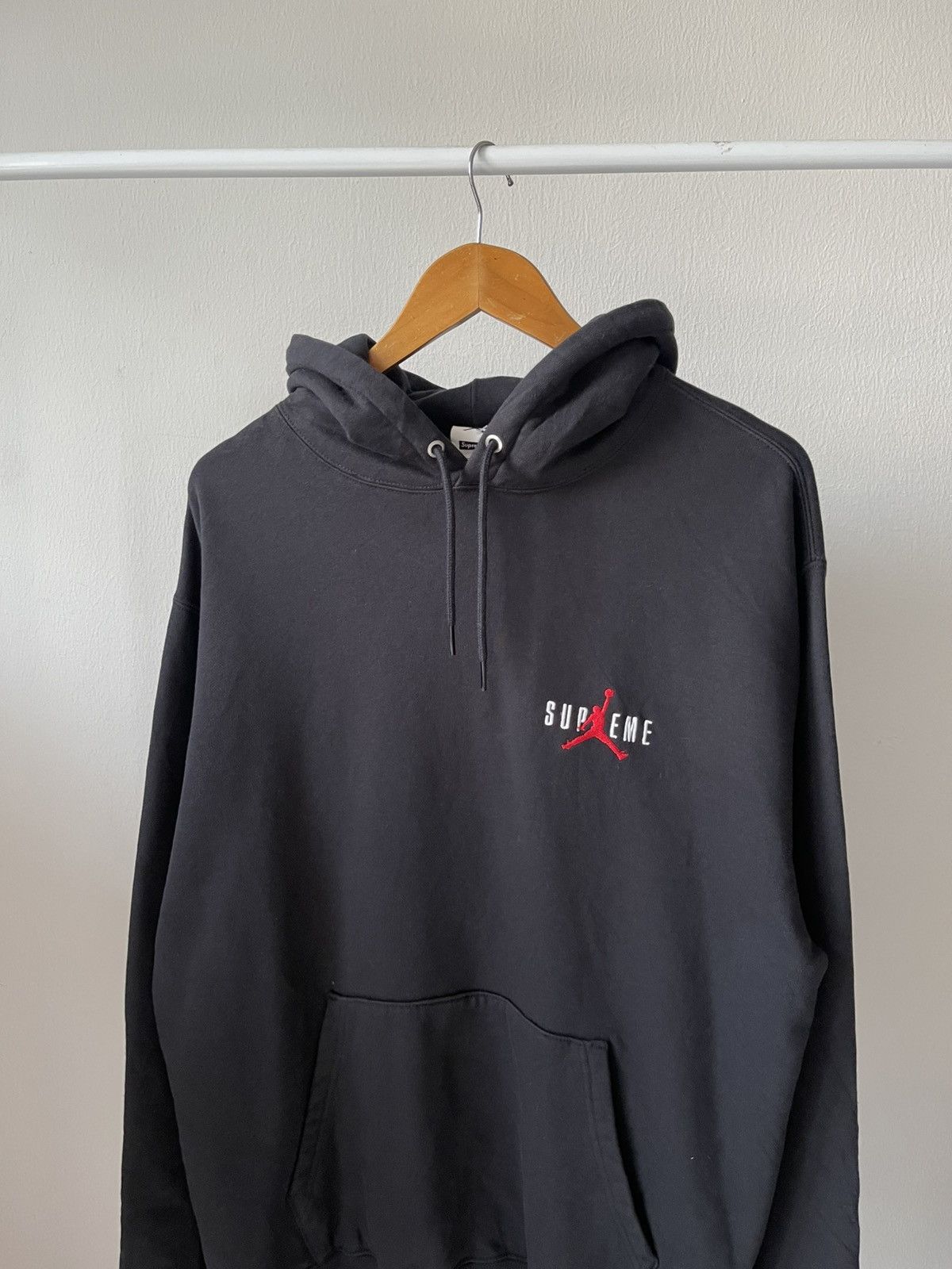 Jordan Brand × Supreme F/W 24 Supreme x Jordan Hoodie A2 Size US L / EU 52-54 / 3 - 4 Thumbnail