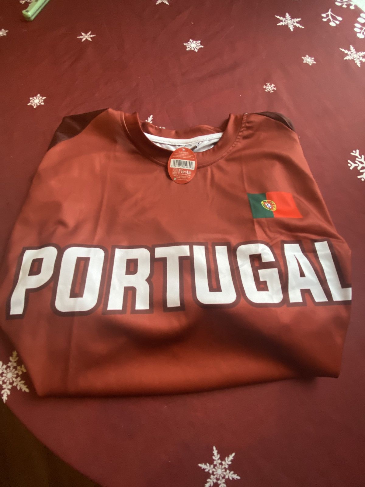 Vintage Portugal jersey Size US L / EU 52-54 / 3 - 1 Preview