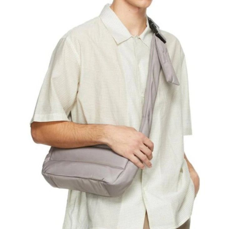 Heaven by Marc Jacobs MARC JACOBS Taupe Heaven By Nylon Messenger Bag In Cement Pu Size ONE SIZE - 11 Thumbnail