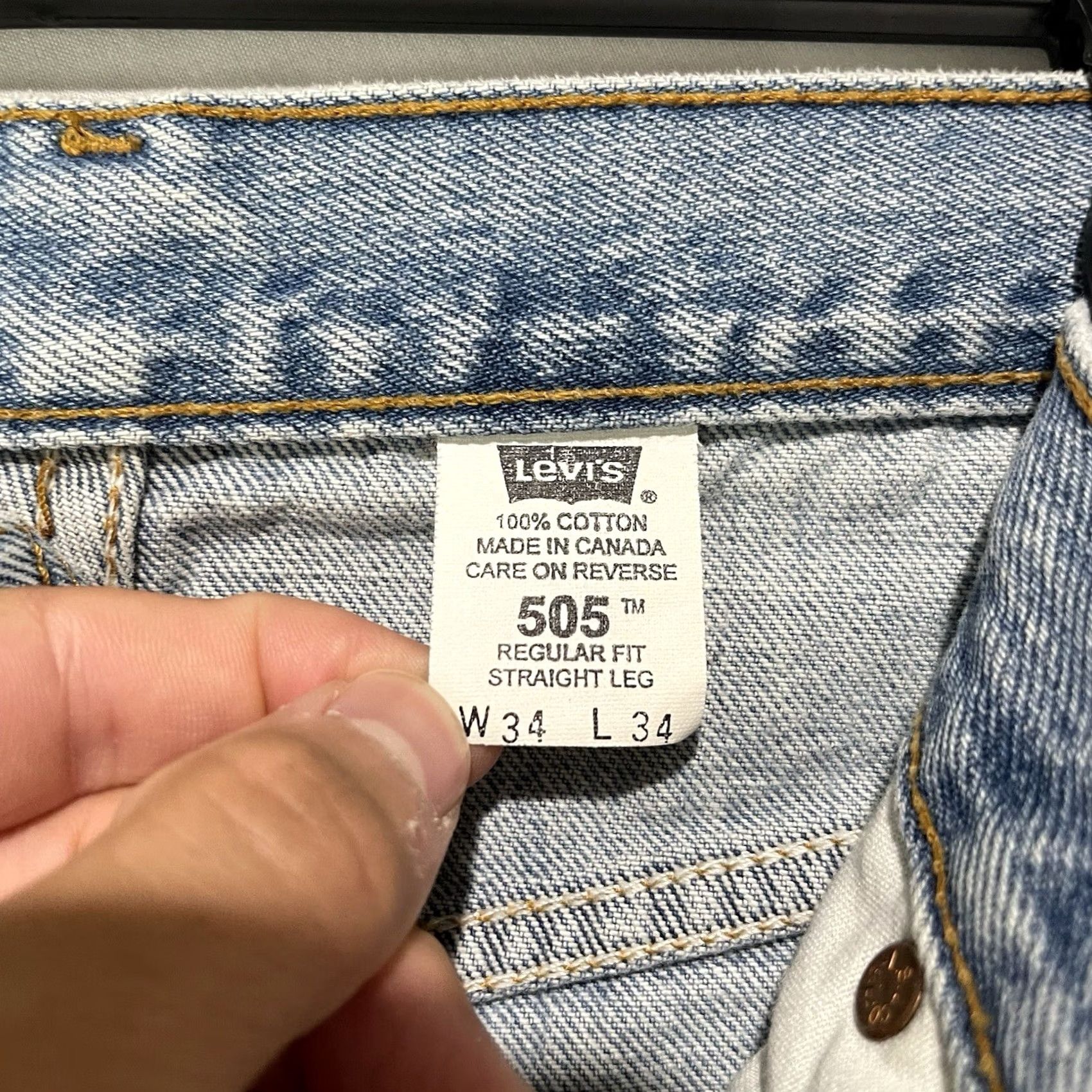 Levi's VINTAGE Levi's 505 Jeans Mens 34x34 Denim Pants Canada Blue 5-Pocket Regular Fit Adult Regular Size XS? Size US 34 / EU 50 - 7 Thumbnail