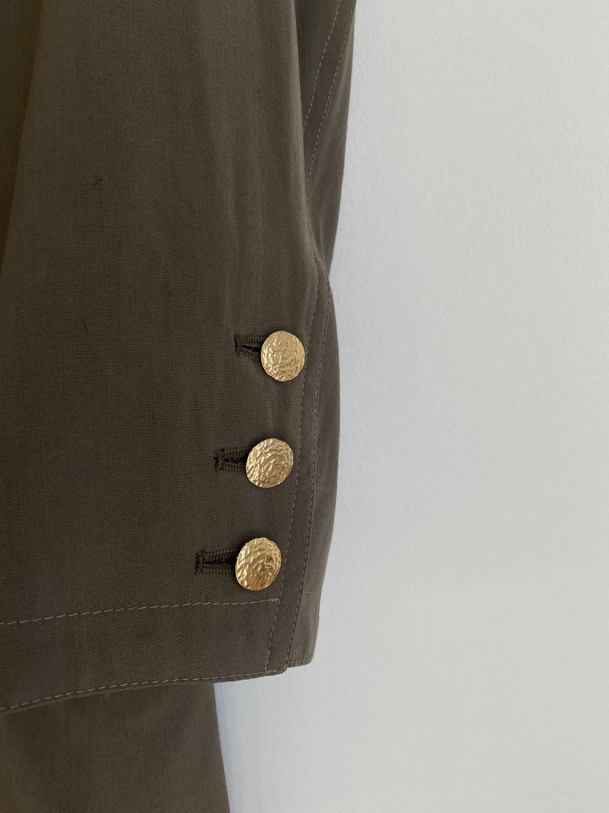 Versace Vintage Versace Khaki Blazer Size XS / US 0-2 / IT 36-38 - 6 Thumbnail