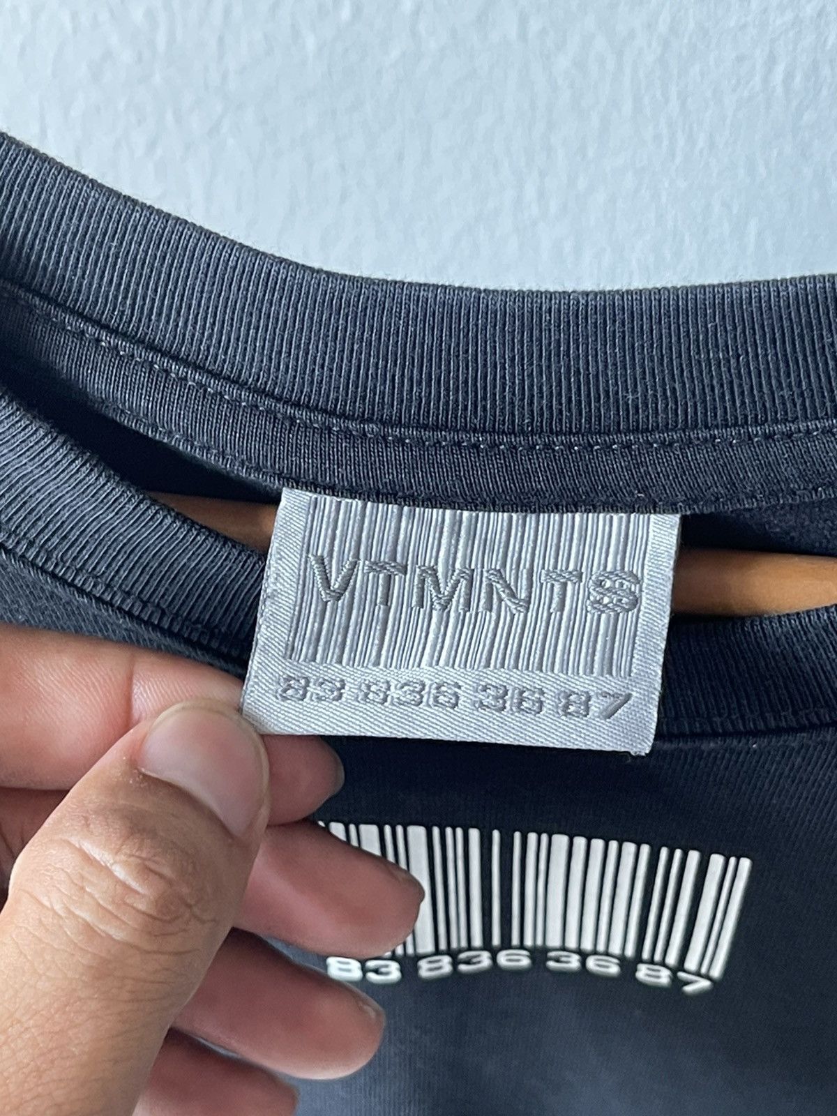 Vetements Vetement Barcode Tee Size US XL / EU 56 / 4 - 7 Thumbnail