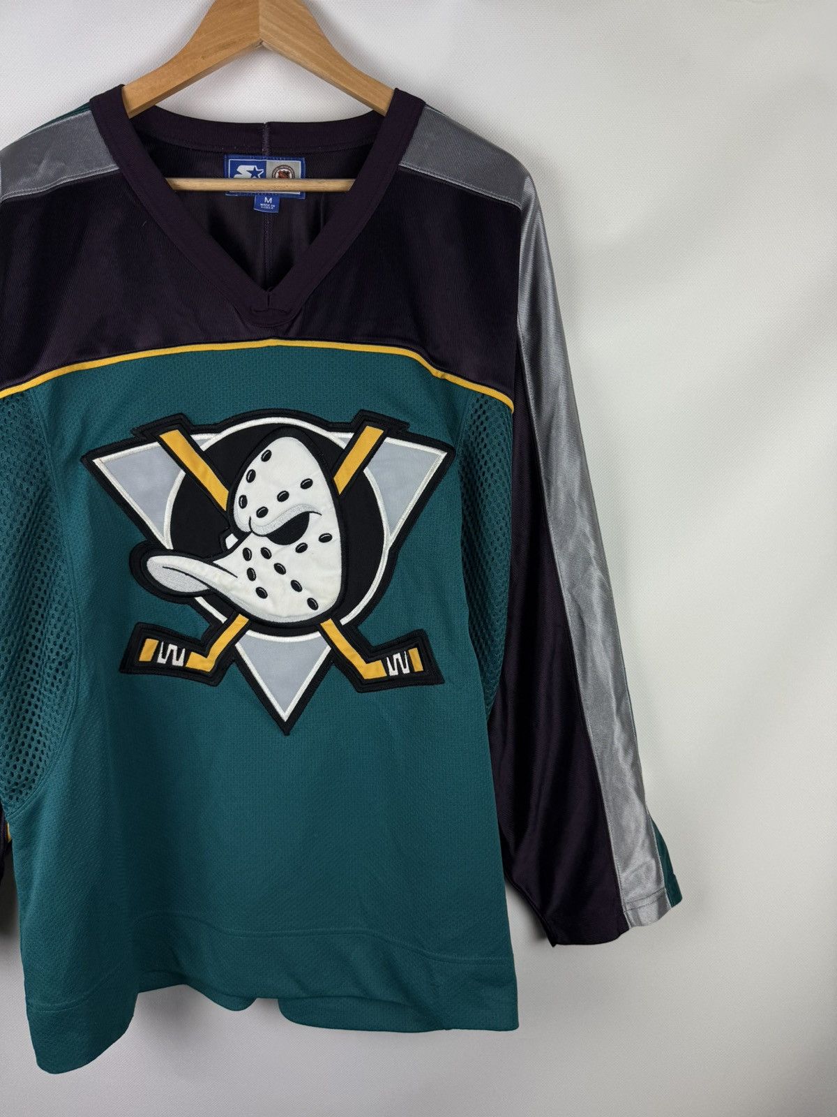 Starter VTG 90s Starter Anaheim Mighty Ducks NHL Jersey Shirt Size M Size US M / EU 48-50 / 2 - 3 Thumbnail
