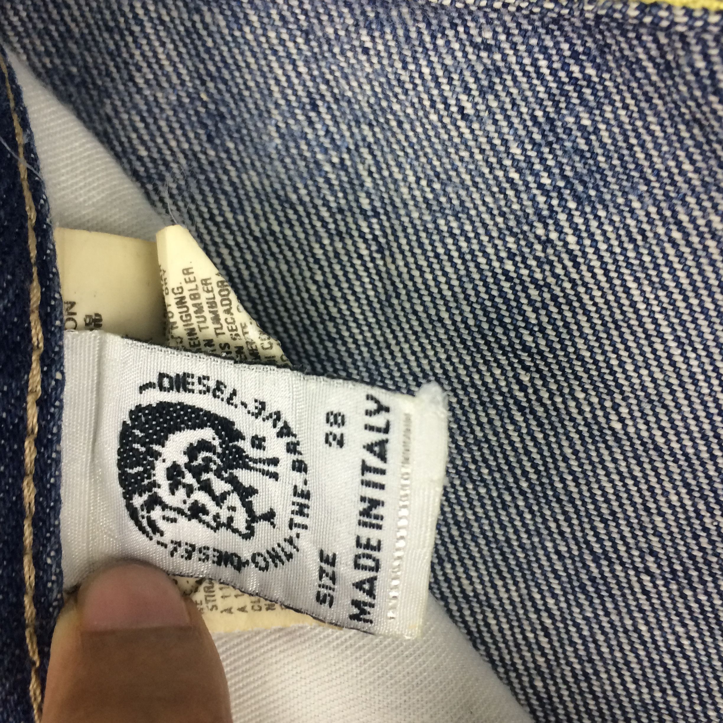 Diesel X26 DIESEL BOOTCUT FLARED DISTRESSED JEANS MADE IN ITALY W29 Size US 29 - 6 Thumbnail