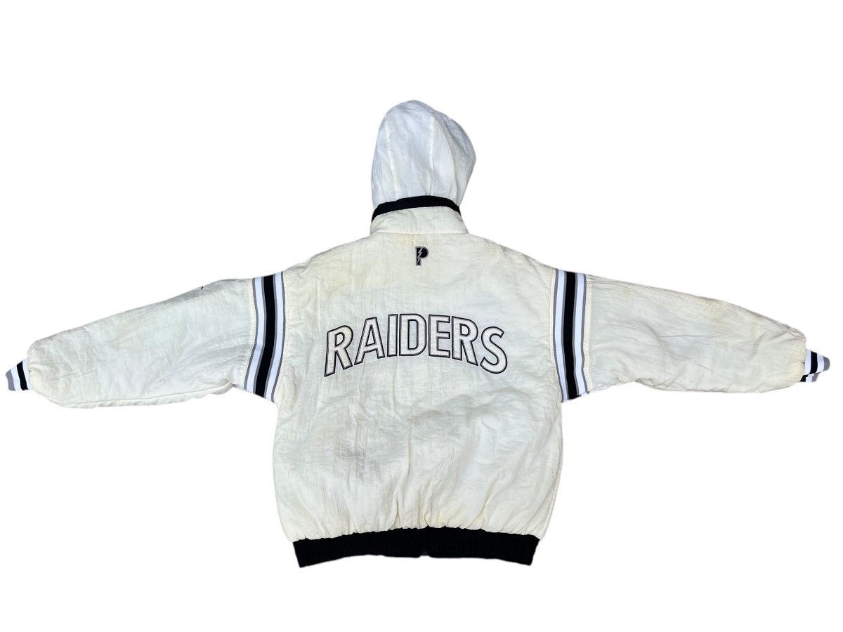Foot Locker 90s NFL Raiders Reversible Heavy Puffer Pro Player Jacket Size US L / EU 52-54 / 3 - 20 Thumbnail