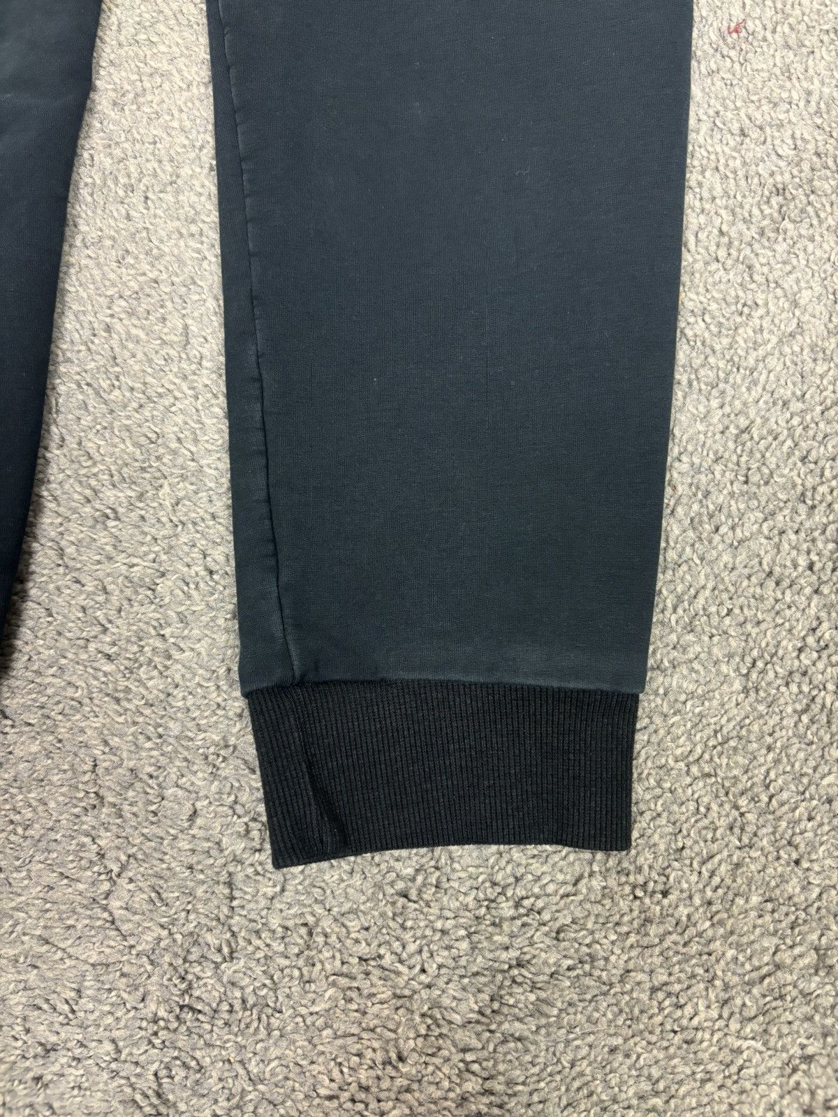 Gymshark Gymshark Mens Jogger Sweatpant Sz m Black Tapered Active Gym Size US 32 / EU 48 - 3 Thumbnail