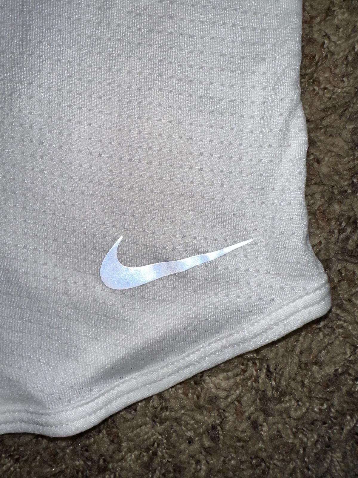 Nike Nike Dri Fit Breathe Cool Running Tank Top Size XS / US 0-2 / IT 36-38 - 4 Thumbnail