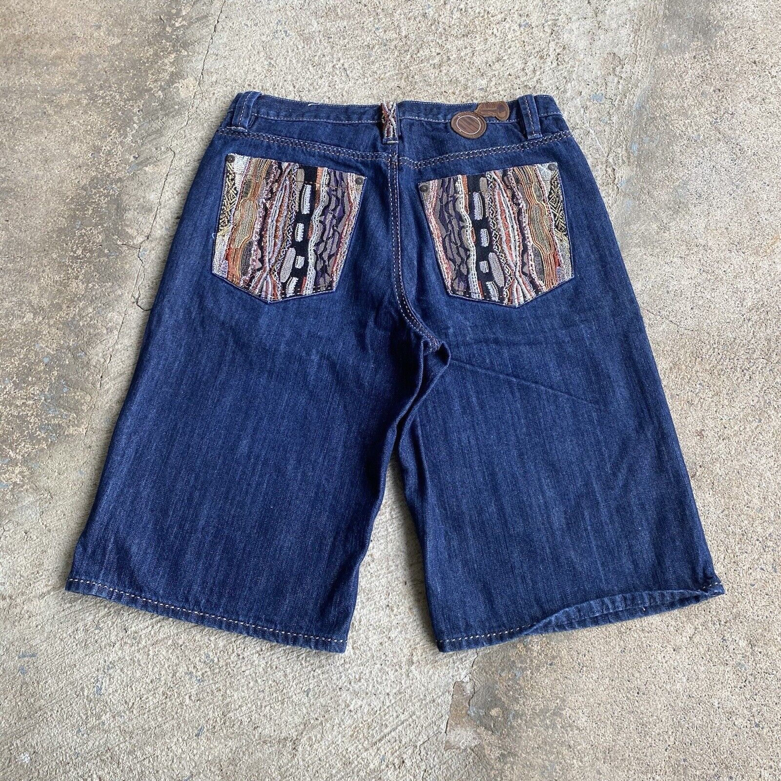 Coogi Vintage Y2K Baggy Tundra Style Embroidered Jorts Jean Shorts Size US 34 / EU 50 - 2 Thumbnail