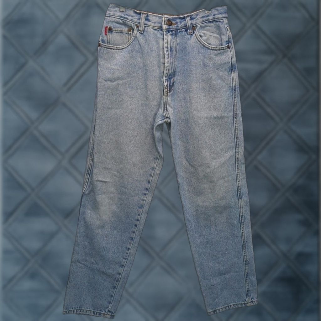Bugle Boy VINTAGE Bugle Boy Jeans Mens 30x30 Blue Denim Tapered Leg BBC Light Wash Regular Mens jeans 90s Logo Distressed Comfort Pockets Size US 30 / EU 46 - 1 Thumbnail