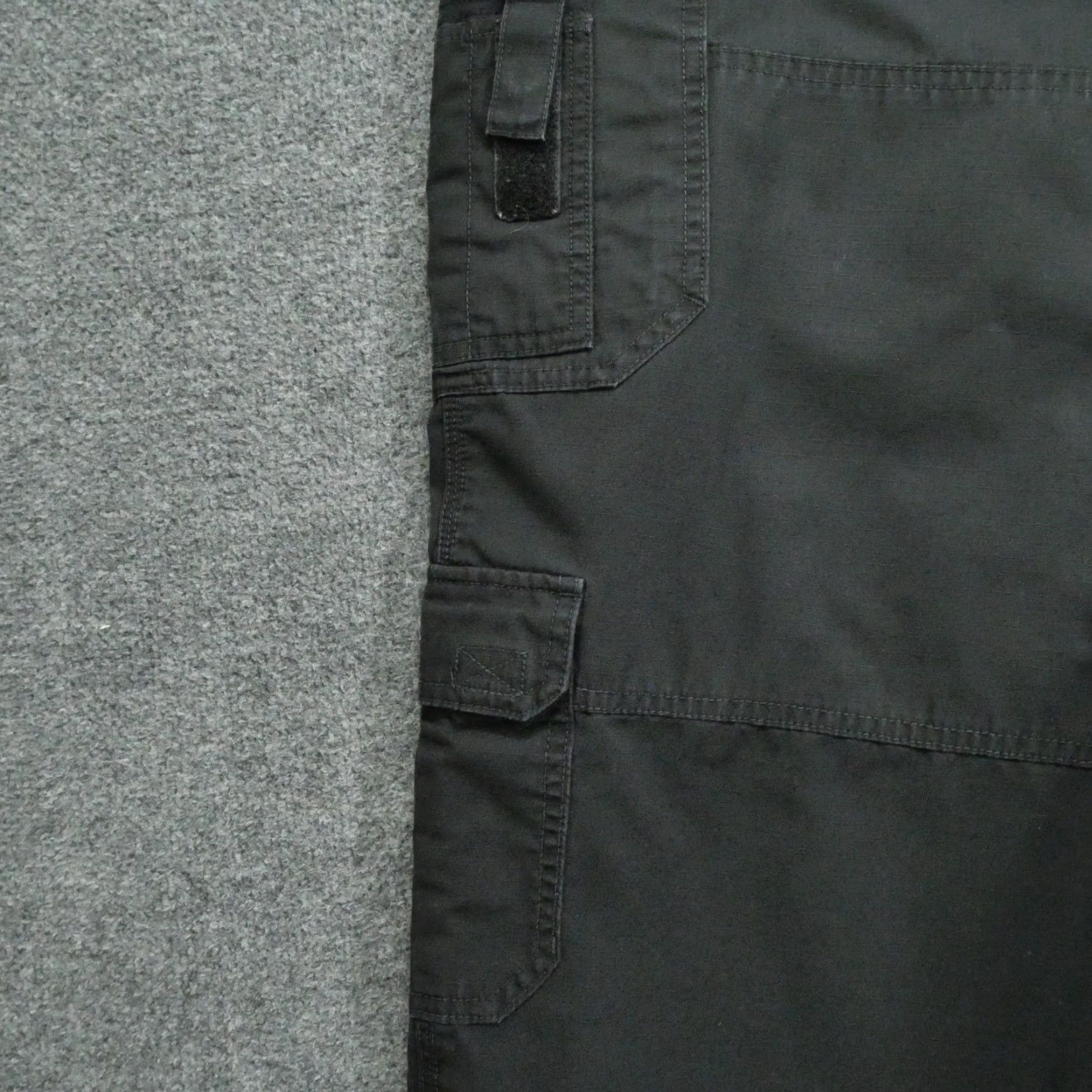 Vintage 5.11 Tactical Pants Mens 44x30 Black Workwear Ripstop Utility Double Knee Chino Straight Pockets 511 Model Army Outdoor Vintage No 90s Size US 44 / EU 60 - 6 Thumbnail