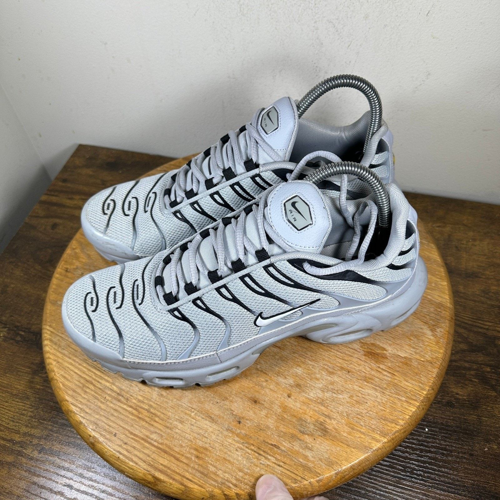 Nike Nike Air Max Plus TN Men's Grey Shoes Size 9 852630-021 Size US 9 / EU 42 - 3 Thumbnail