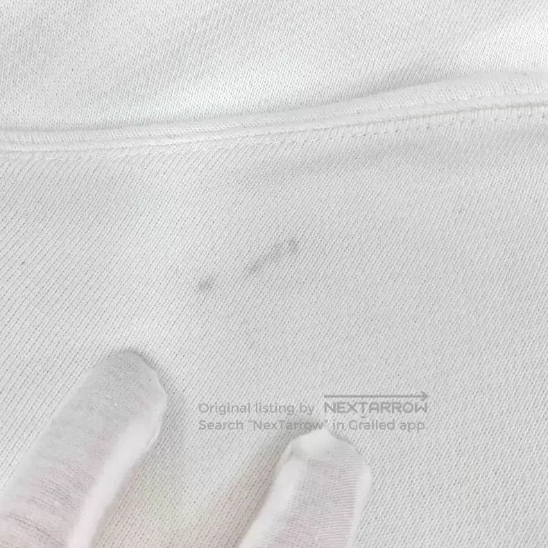 Gucci Gucci White logo letter cat banana print cotton round-neck Size XS / US 0-2 / IT 36-38 - 8 Thumbnail