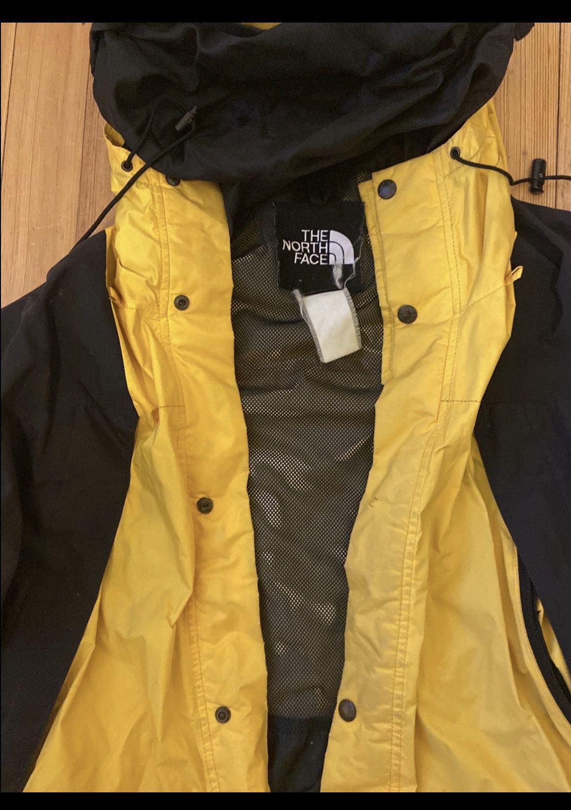 The North Face Mens Vintage Yellow 90s North Face Shell Jacket Coat Size US XS / EU 42 / 0 - 6 Thumbnail