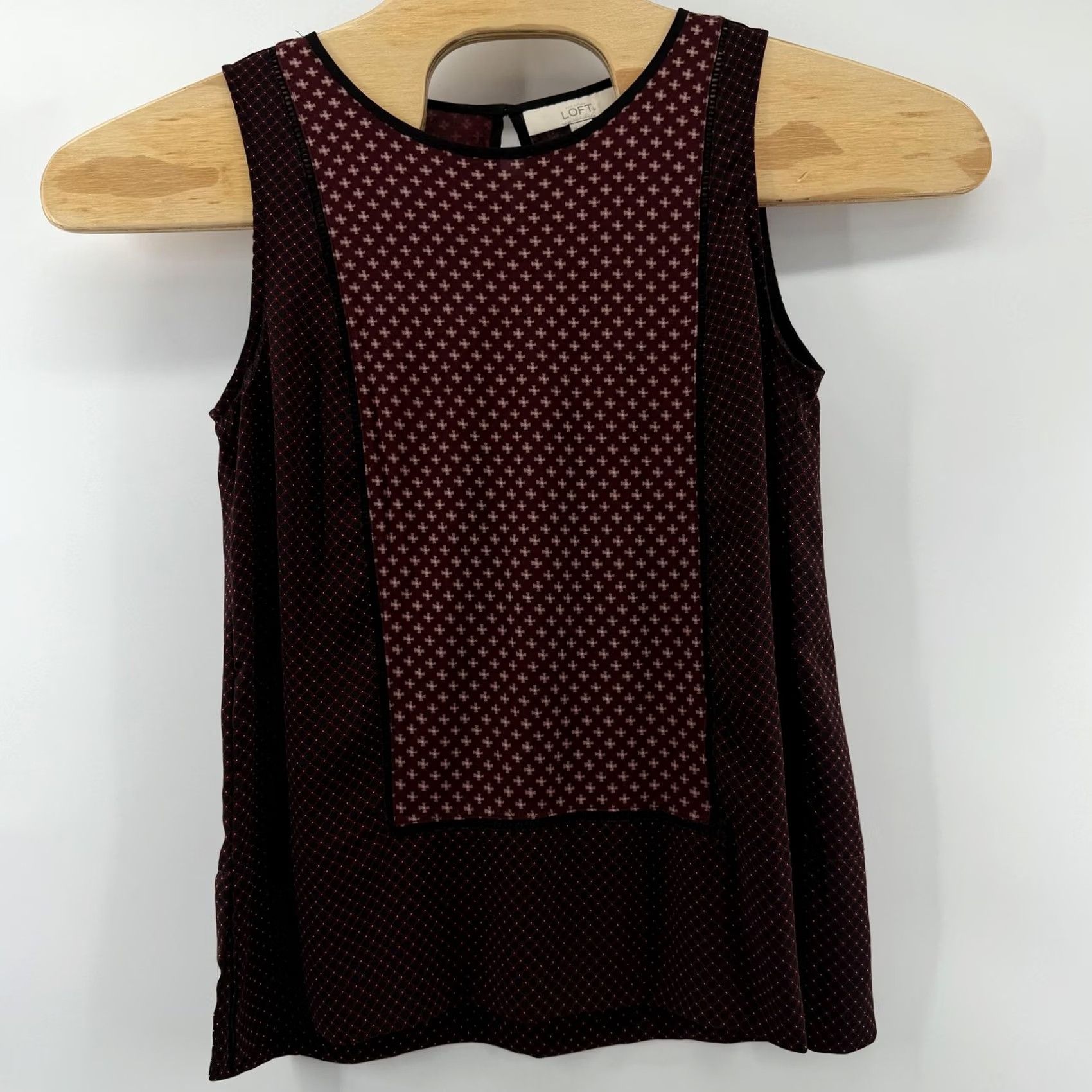 Loft LOFT Tank Top Womens Medium Sleeveless Keyhole Back Geometric Pattern blouse shirt Crew Neck Multi geometric pattern Size M / US 6-8 / IT 42-44 - 2 Thumbnail