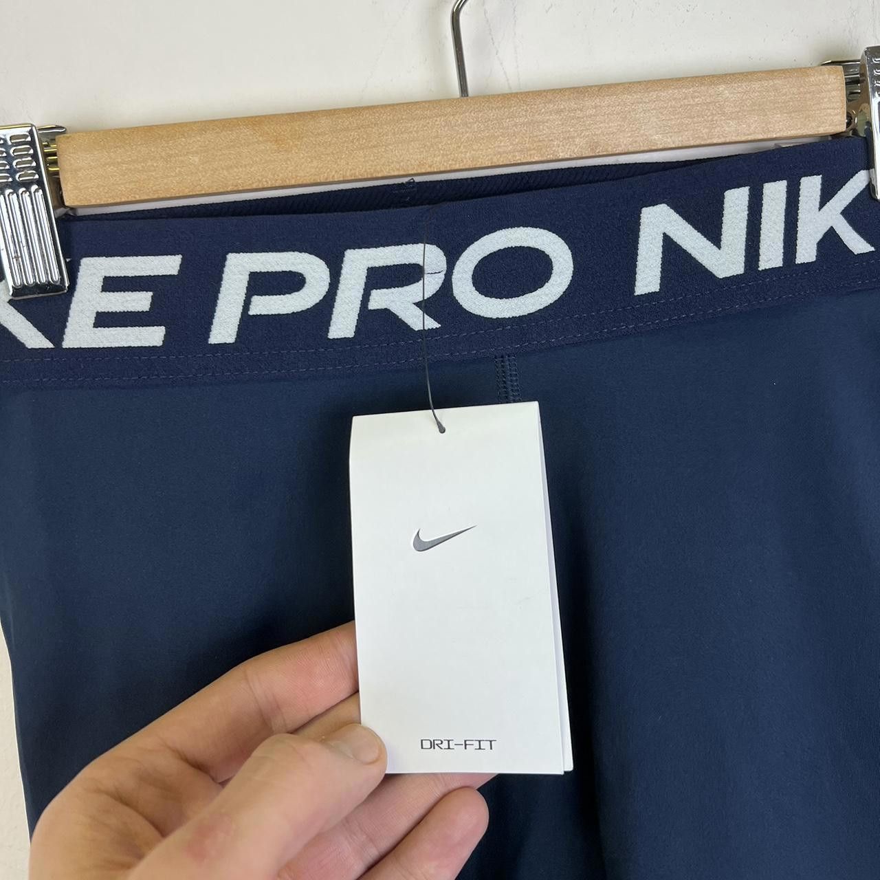 Nike Nike Pro Dri-FIT Women's Performance Shorts - New with Tags Size 28" / US 6 / IT 42 - 4 Thumbnail