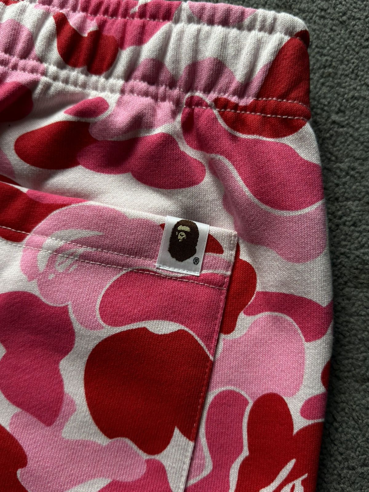 Bape BAPE ABC Camo Shark Regular Fit Sweat Pants Pink Size US 32 / EU 48 - 5 Thumbnail